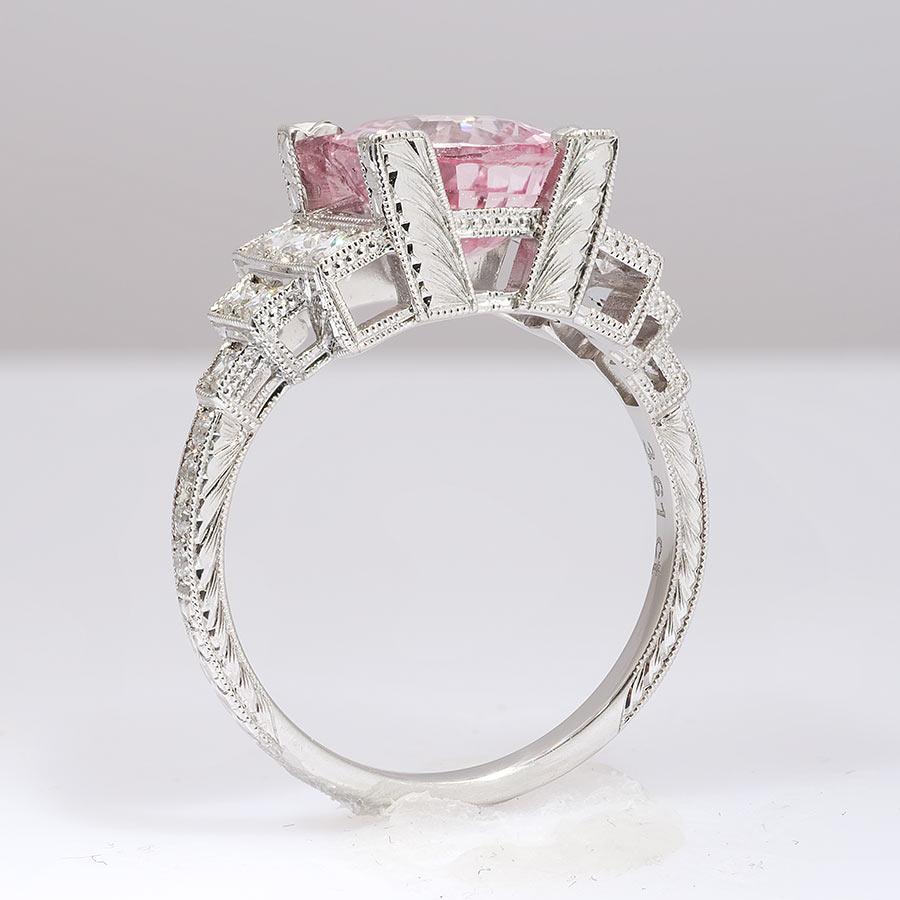 Art Deco GRS Certified 3.61 Carats Padparadscha Sapphire Diamond set in Platinum Ring For Sale