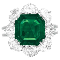 GRS Certified 3.87 Carat Top quality Minor Oil Emerald Diamond Ring