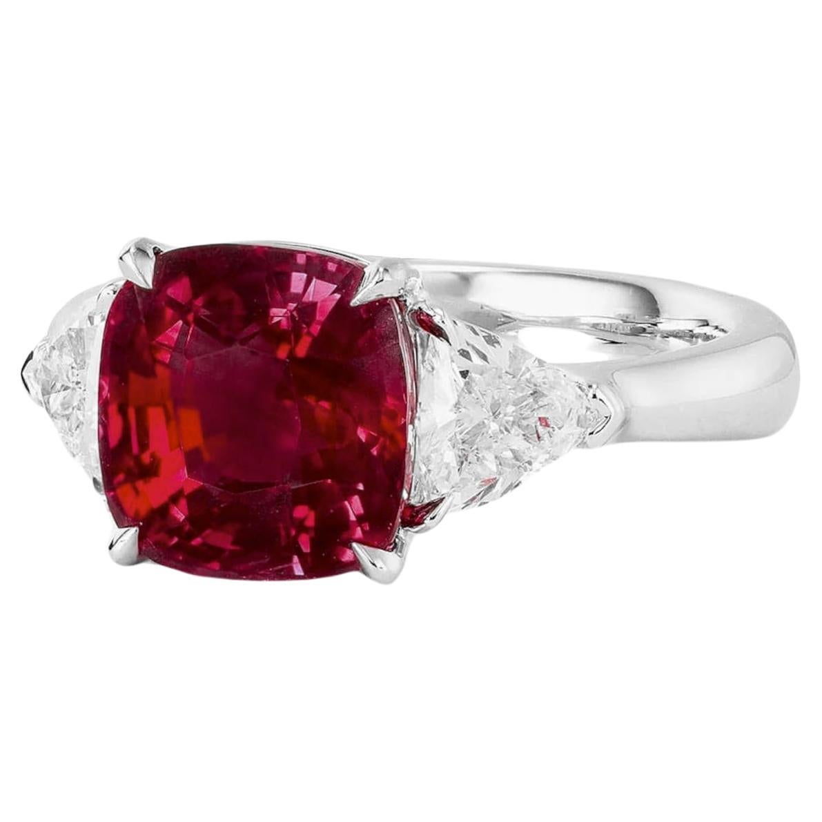 GRS-zertifizierter 4 Karat roter Rubin-Diamantring (Zeitgenössisch) im Angebot