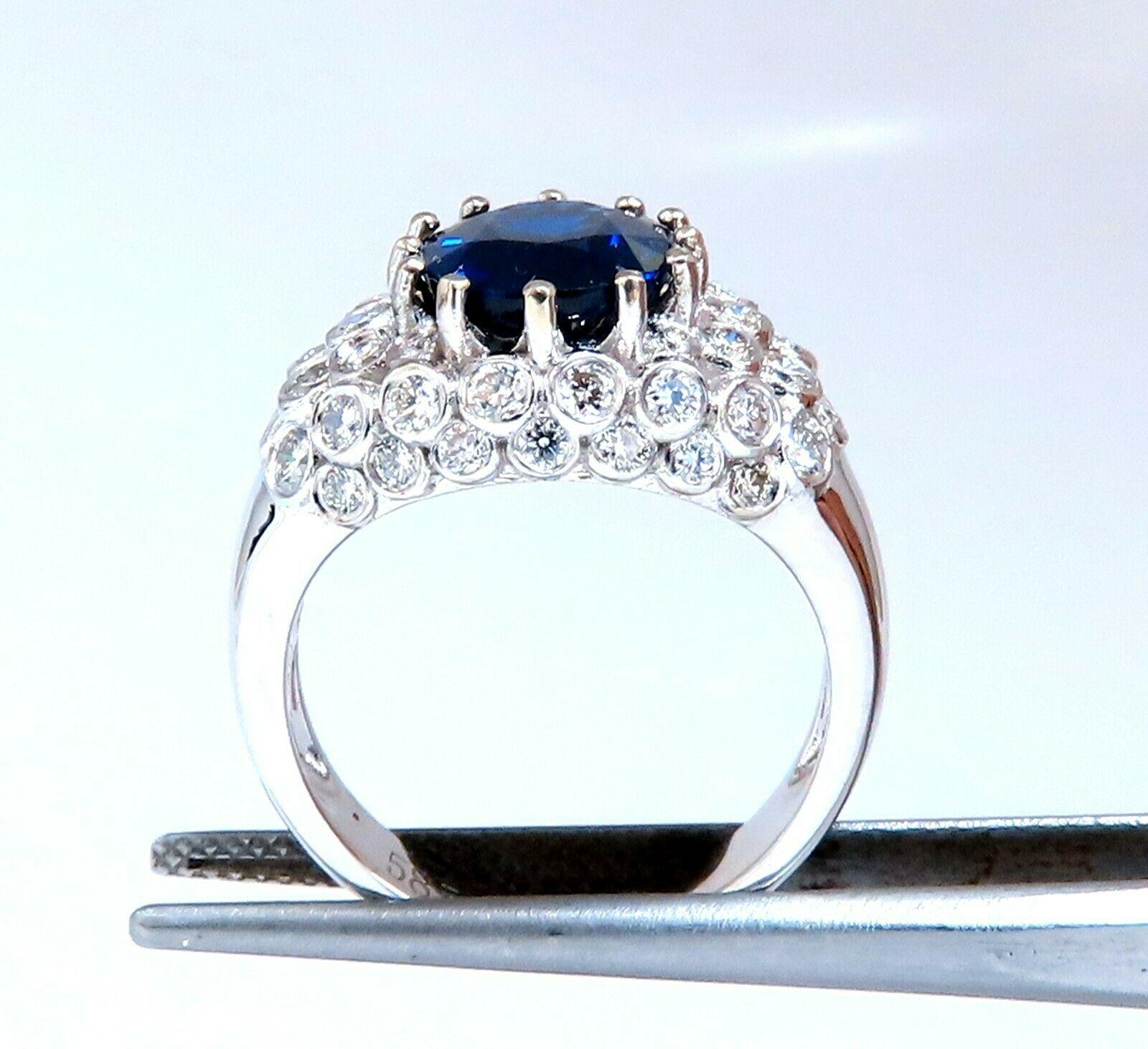 Oval Cut GRS Certified 4.05ct Natural No Heat Vivid Deep Blue Sapphire Diamonds Ring 14kt For Sale