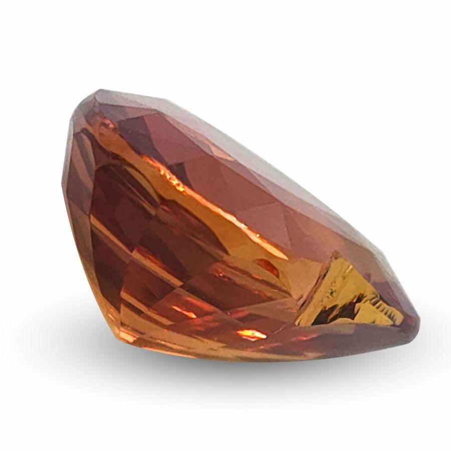 GRS Certified 4.10 Carats Unheated Orange Sapphire In New Condition For Sale In Los Angeles, CA