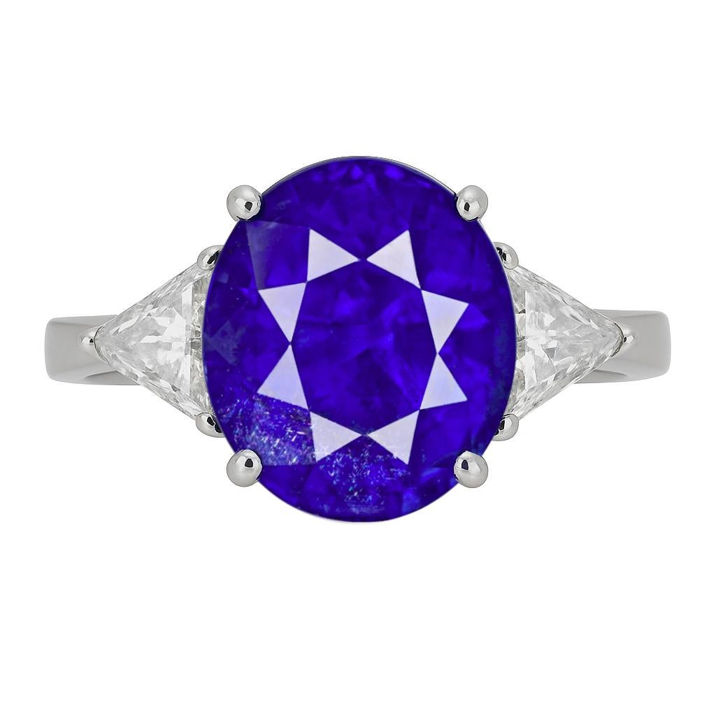 GRS Certified 4.12 Carat No-Heat Royal Blue Ceylon Oval Sapphire Ring Contemporáneo en venta