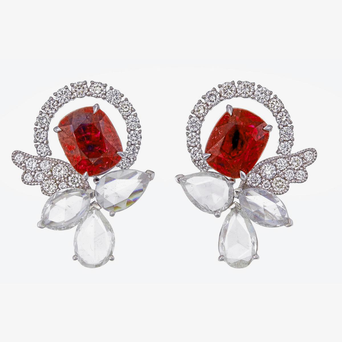 Taille ronde Boucles d'oreilles certifiées GRS de 4.21 carats de rubis birman, sang de pigeon et diamant en 18K WG en vente