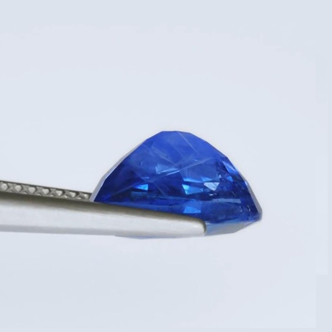 Carat: 4.41 
Item: Blue Sapphire 
Type: Natural 
Shape: Oval 
Origin: Sri Lanka 
Color: Cornflower
Size: 10.84X7.37X6.46
Certificate: GRS 2019-047177

Experience the allure of true luxury with our GRS Certified 4.41ct Blue Sapphire stone, a