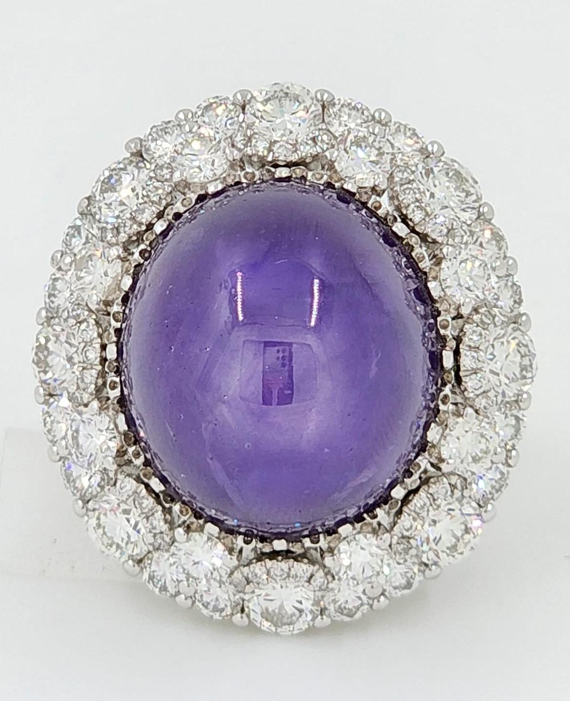 GRS Certified 45.63 Carat Untreated Star Sapphire Diamond Ring In New Condition In Hong Kong, HK