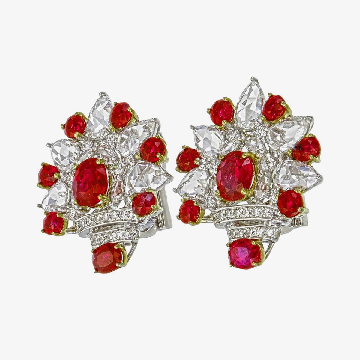 Modernista Orecchini con diamanti e sangue di piccione di Birmania da 4,71 carati certificati GRS in WG 18k in vendita