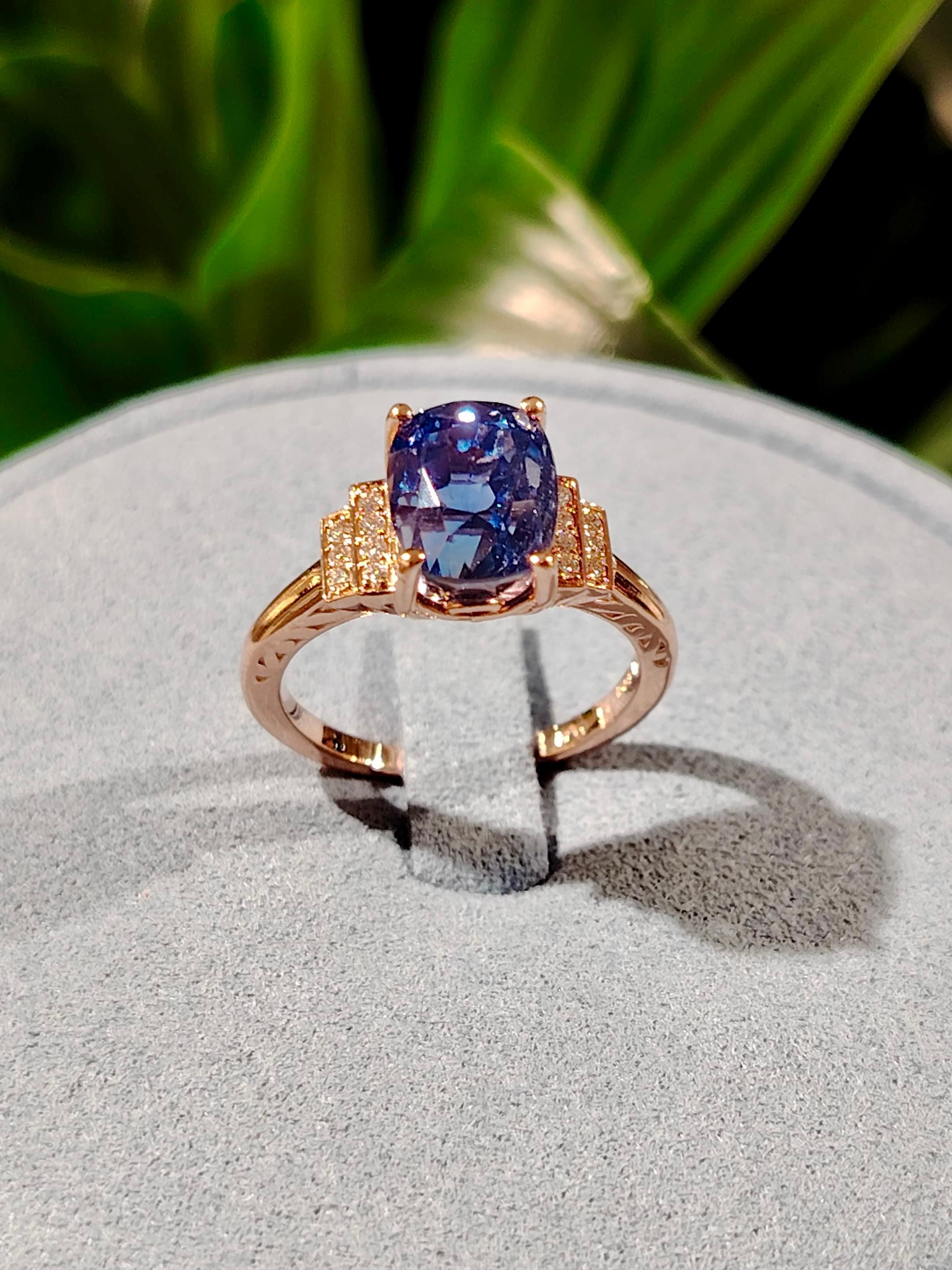 Bague en or rose 14 carats certifiée GRS avec saphir bleu de 4,75 carats et diamant de 0,10 carat en vente 1