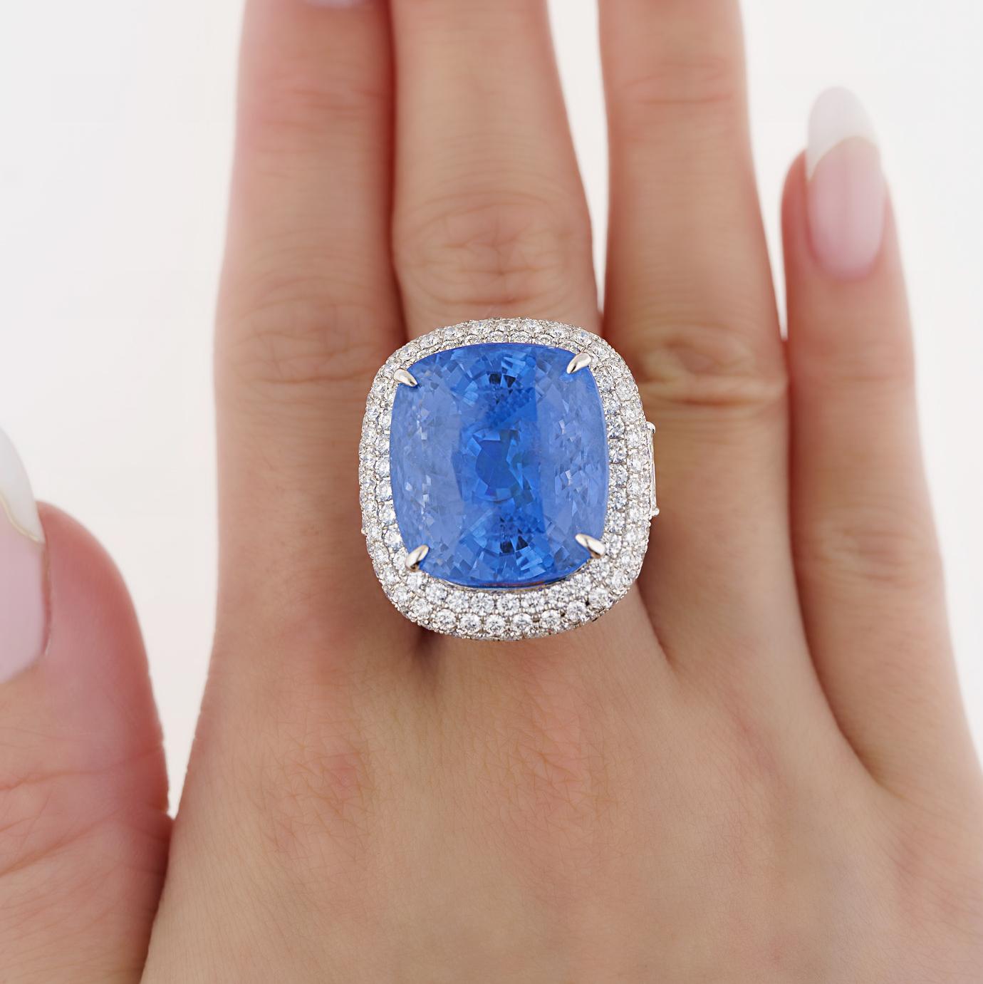 GRS Certified 50.11 Carat Cushion No Heat Sri Lanka Blue Sapphire Ring en vente 6