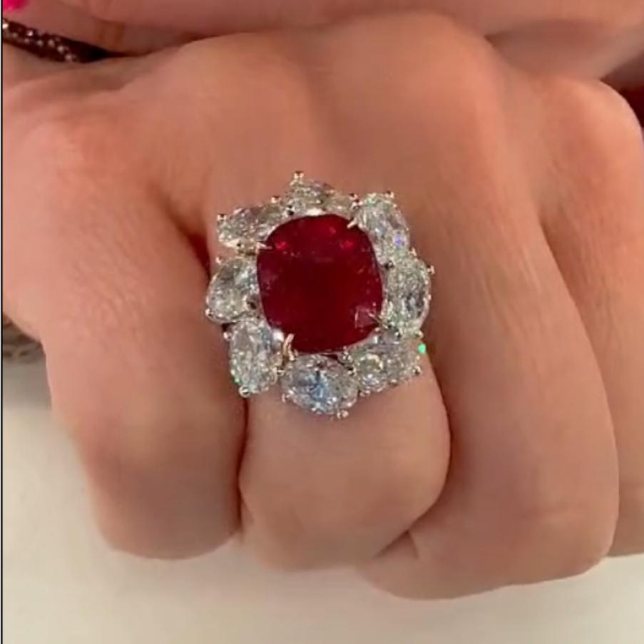 Women's or Men's GRS Certified 5.02 Carat Pigeon Blood Vivid Red Natural Ruby Platinum Ring For Sale