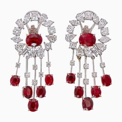 GRS-zertifizierte 5,50 Karat Burma Pigeon Blood No Heat Rubin-Diamant-Ohrringe in 18K