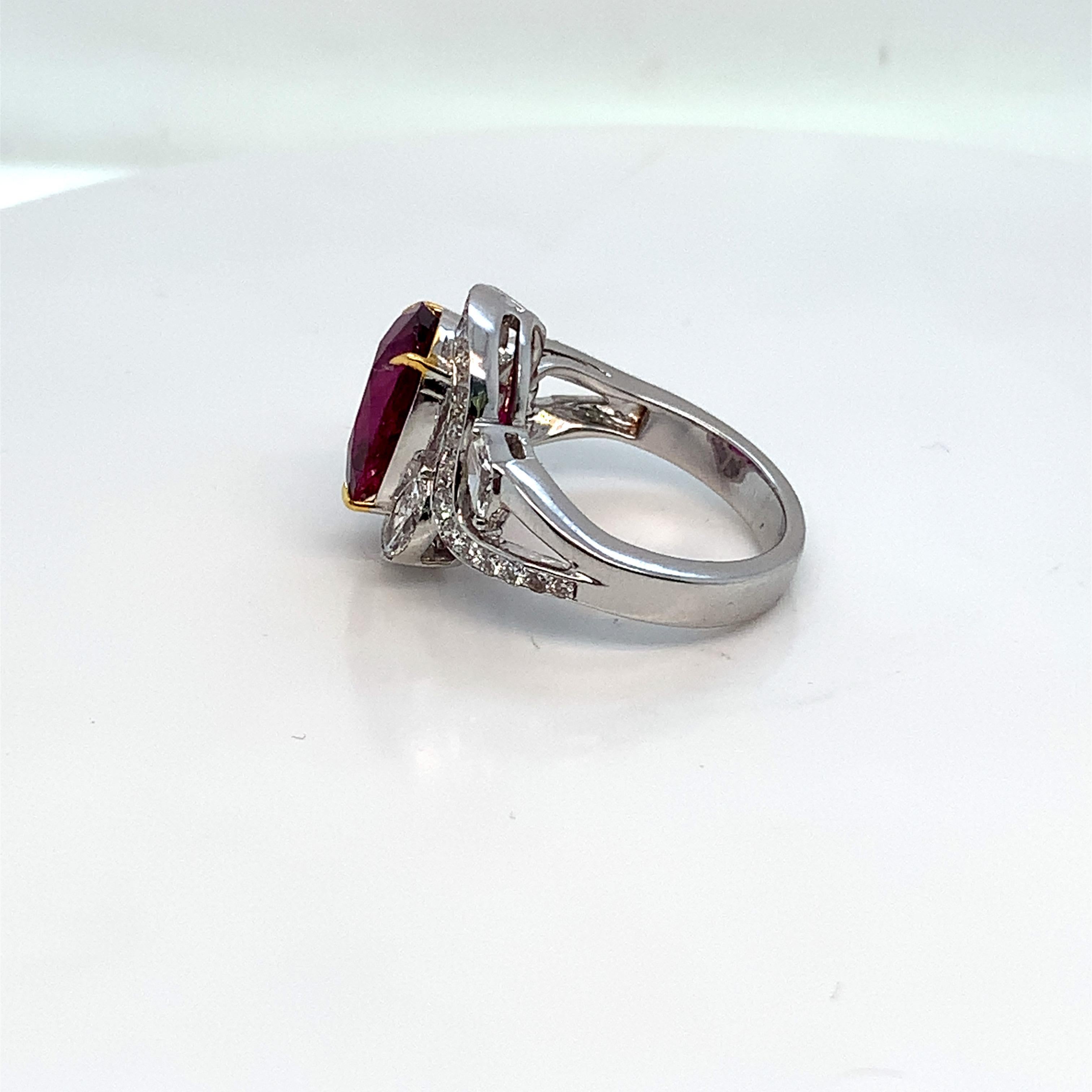GRS Certified 5.50 Carat No Heat Thai Ruby Cokctail Ring In New Condition In Bangkok, TH