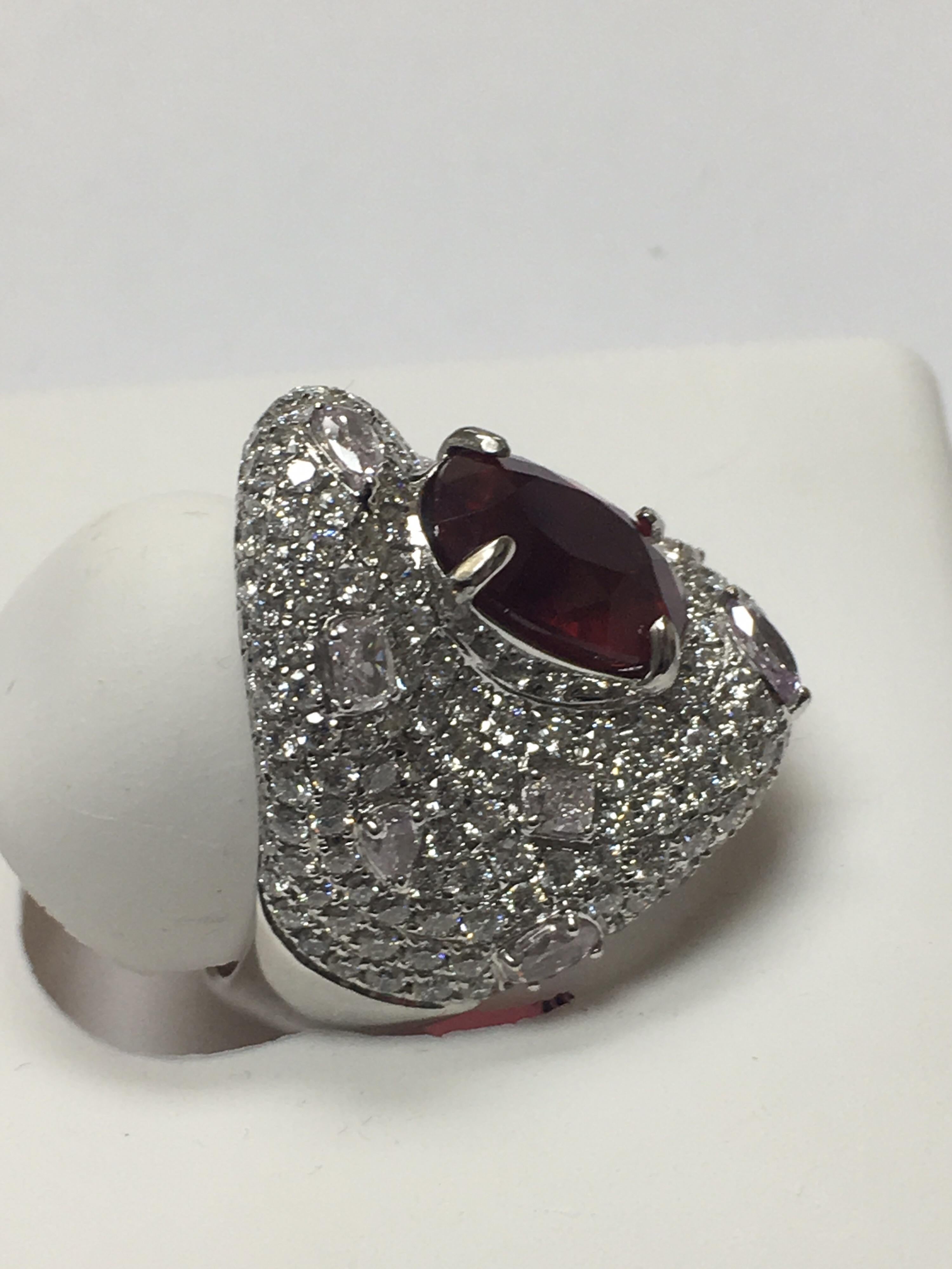 Women's GRS Certified 5.52 Carat Natural Ruby Diamond Ring