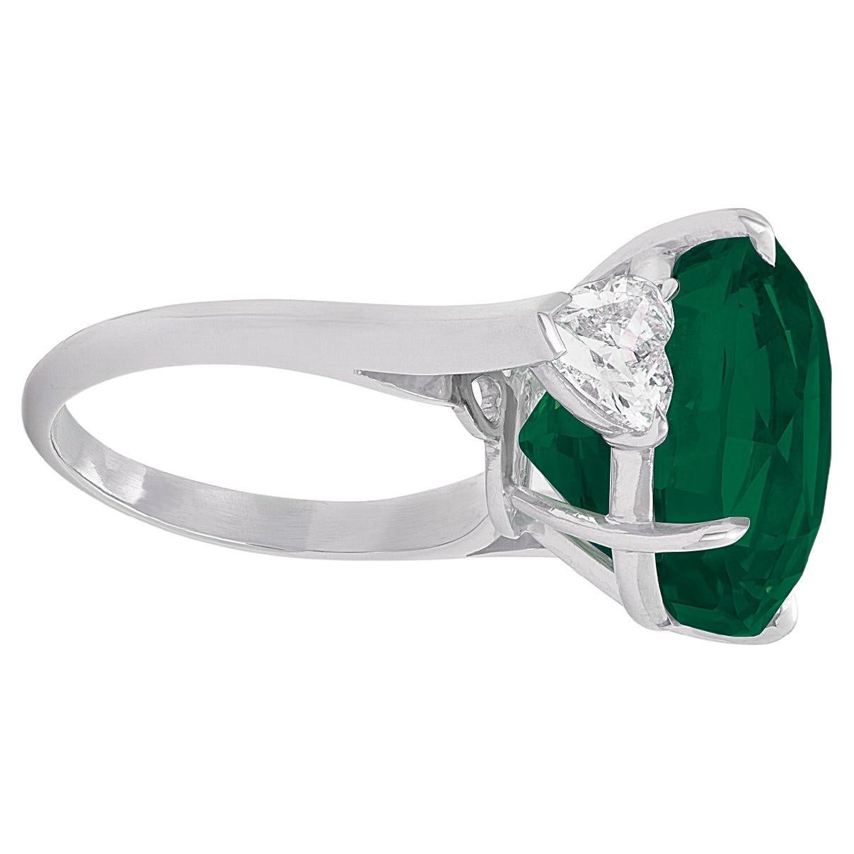 Contemporary GRS Certified 5.53 Oval Emerald NO Oil Green Emerald Diamond Platinum Ring For Sale
