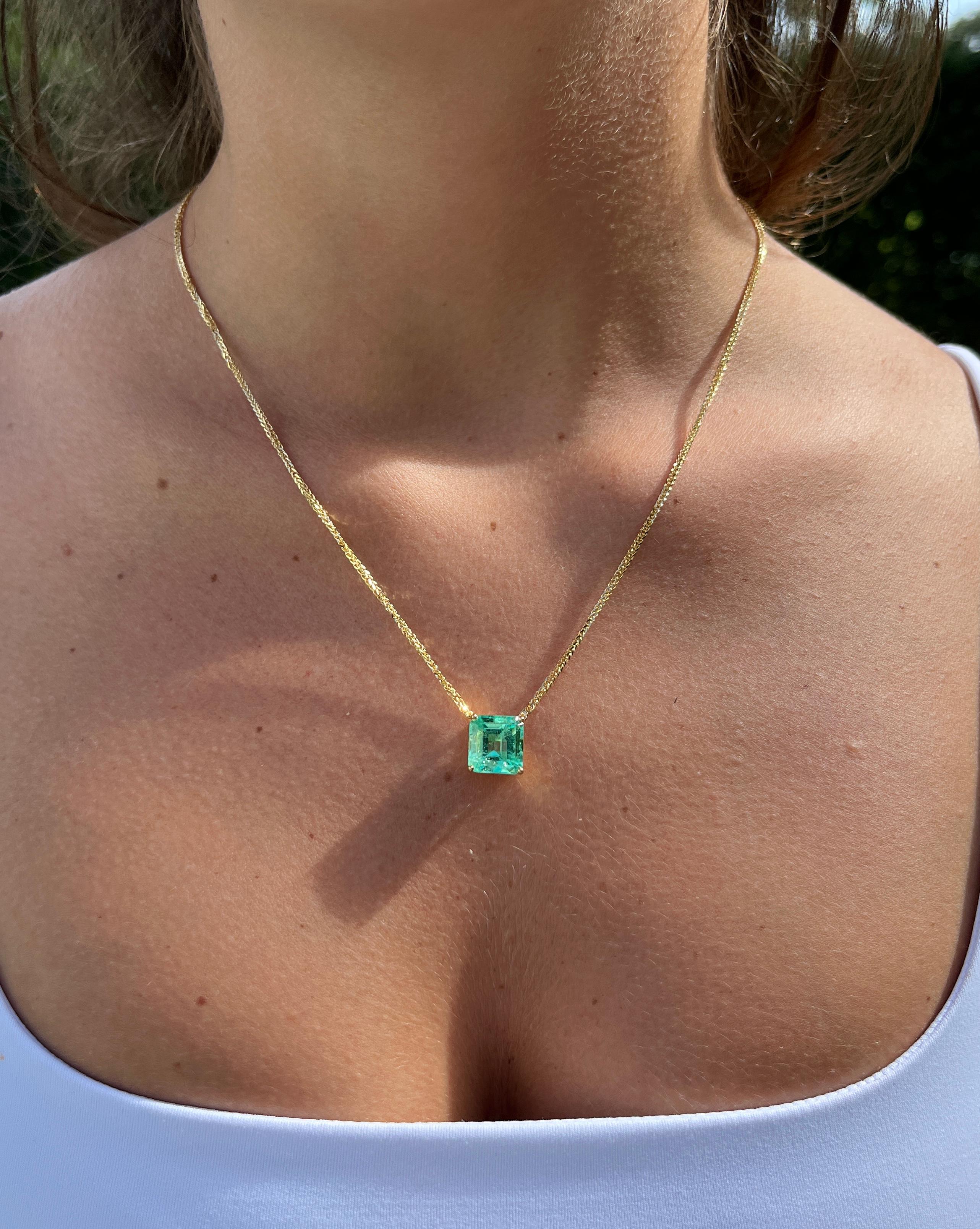 Women's or Men's GRS Certified 5.83 Carat Colombian Emerald in 18K Floating Solitaire Necklace For Sale