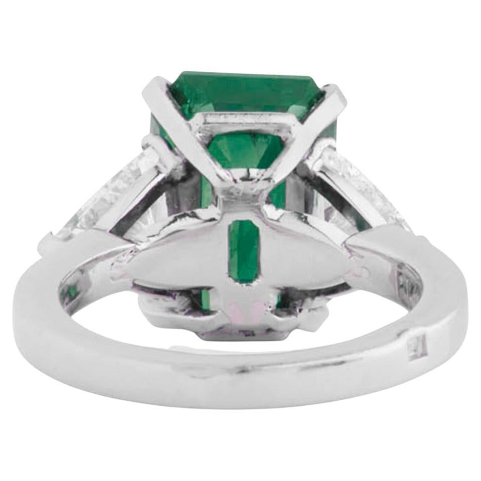 Emerald Cut Grs Certified 6.15 Green Emerald Diamond Platinum Ring For Sale