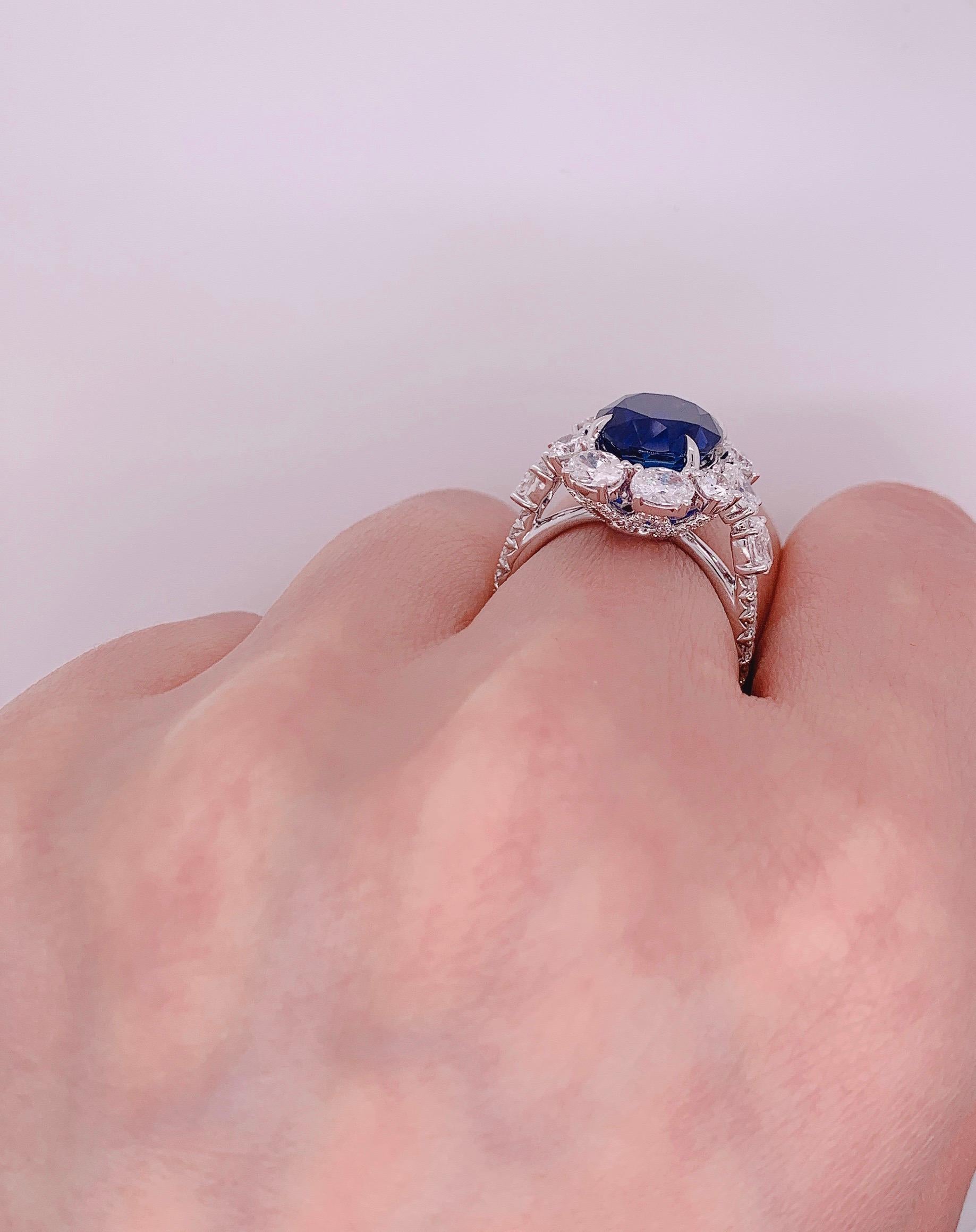 Contemporary KAHN GRS Certified 6.22 Carat Ceylon Blue Sapphire Ring 'Heated' For Sale