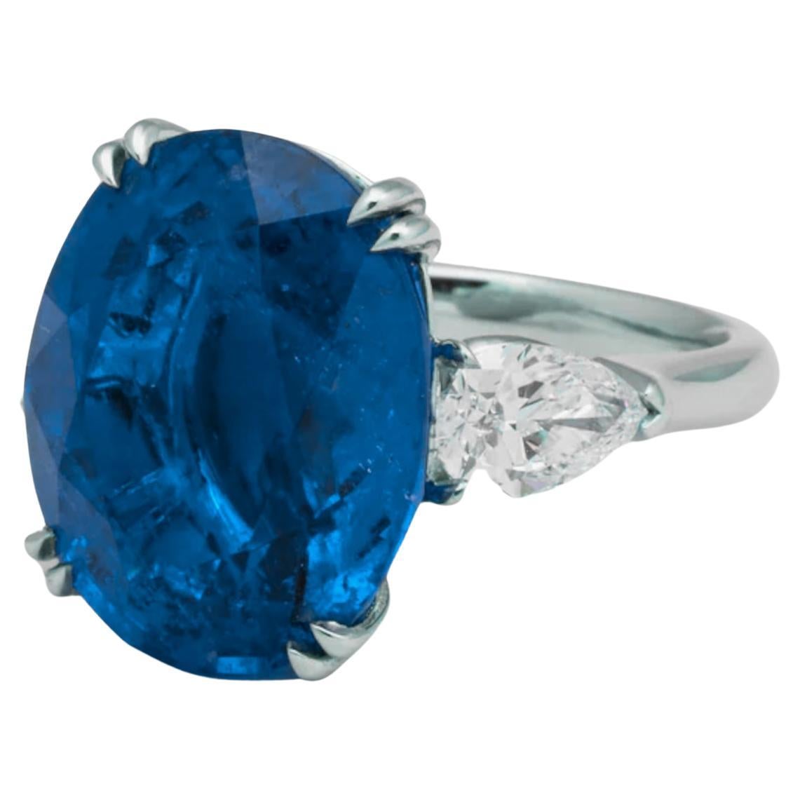 Contemporary GRS Certified 6.24 Carat Blue Sapphire Unheated and Untreated Ring For Sale