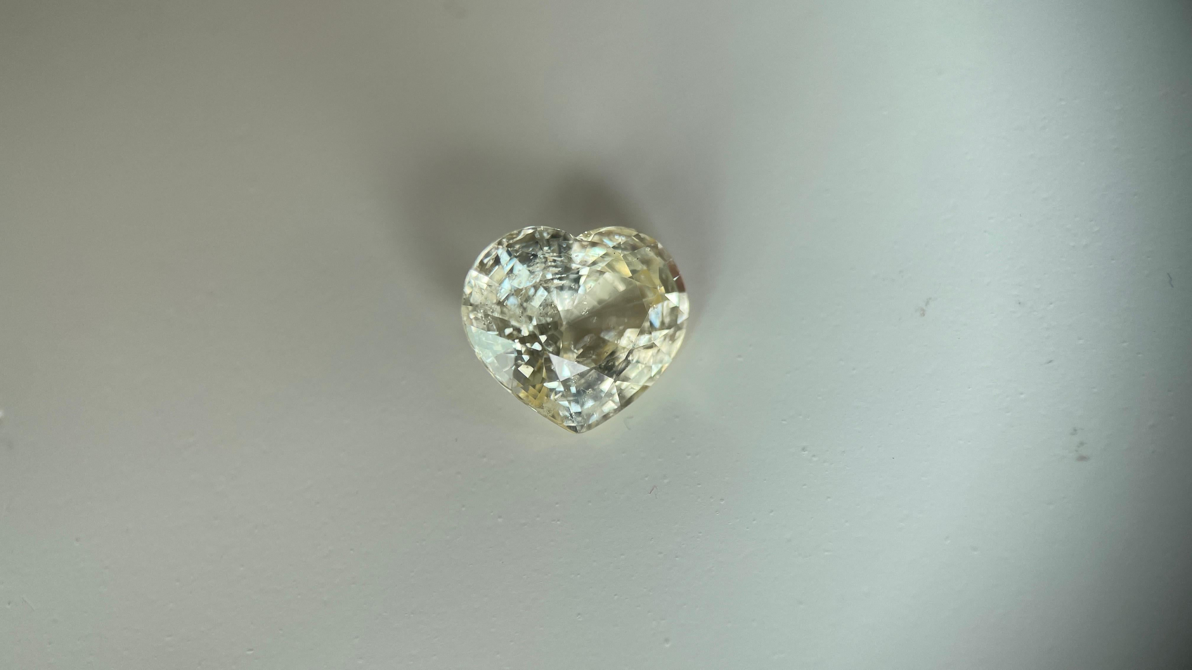 Heart Cut GRS certified 6.26Ct Unheated Yellow Sapphire-10.54 x 11.99 x 6.72 (mm) For Sale