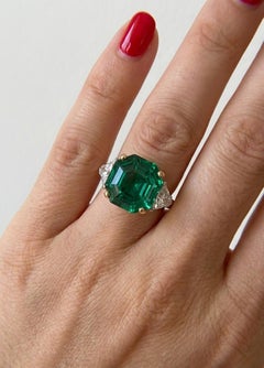 GRS-zertifizierter 6,27 Karat kolumbianischer Smaragd-Diamant-Dreistein-Ring