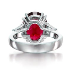 GRS-zertifizierter 6,30 Karat NO HEAT BURMA Rubin-Diamantring