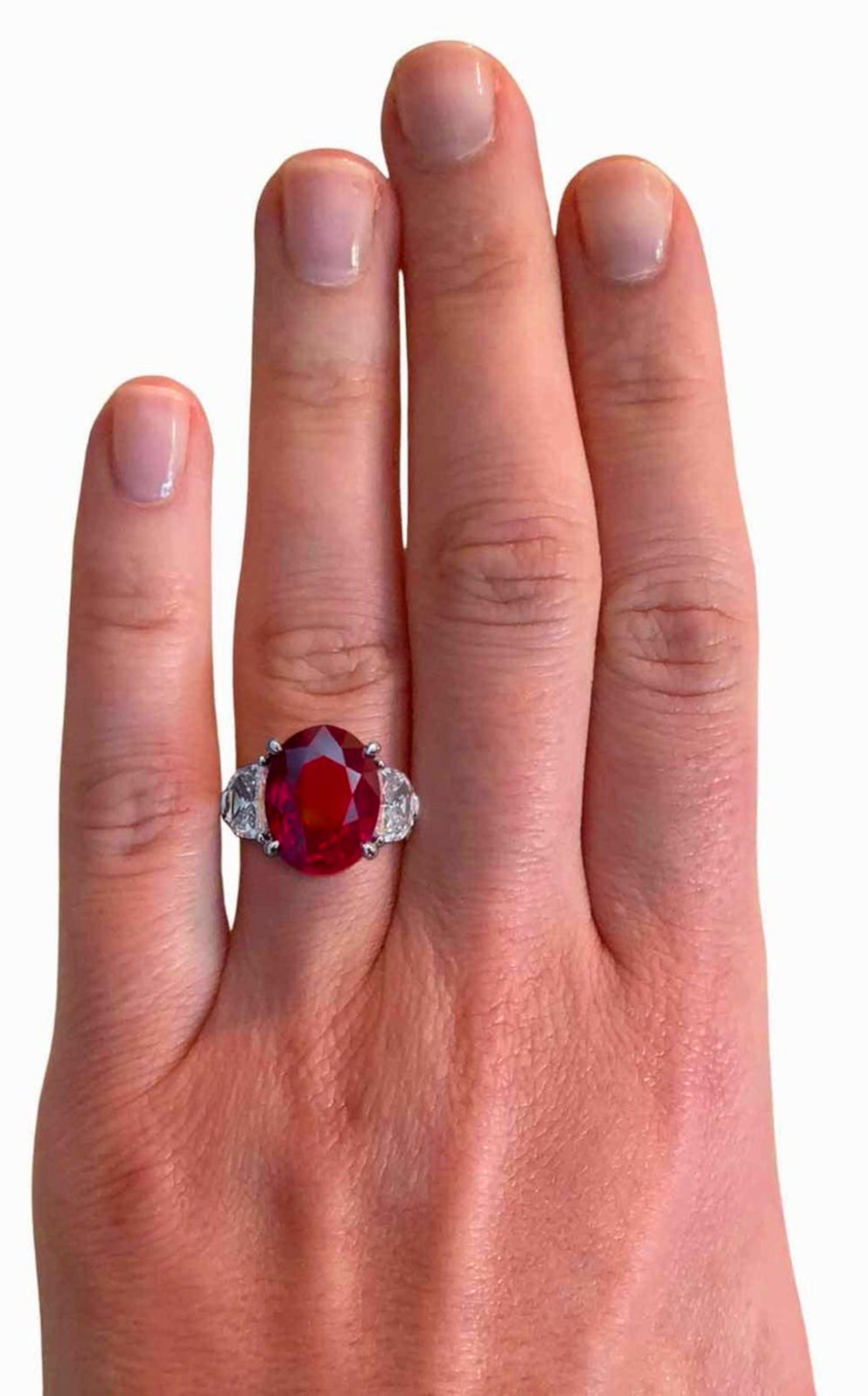 Contemporain Bague en rubis de BURMESE non traité de 6,30 carats certifié GRS en vente
