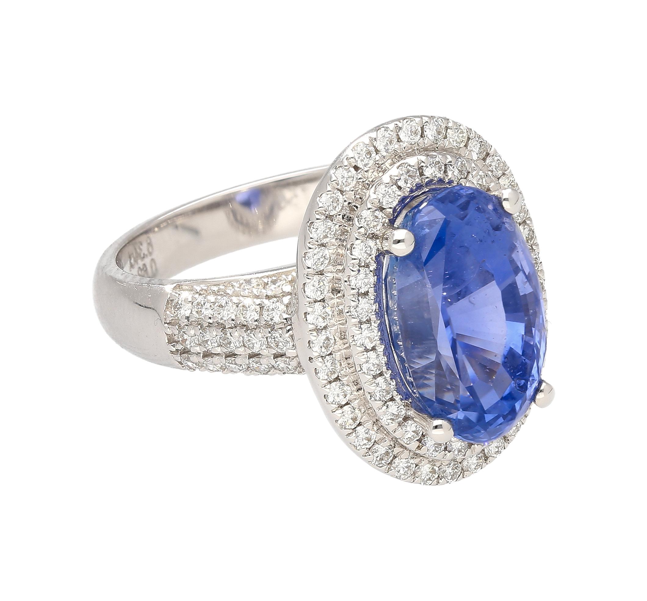 GRS-zertifizierter 6,34 Karat unbehandelter Ring aus Sri Lanka mit ovalem blauem Saphir und Diamanten  (Art déco) im Angebot