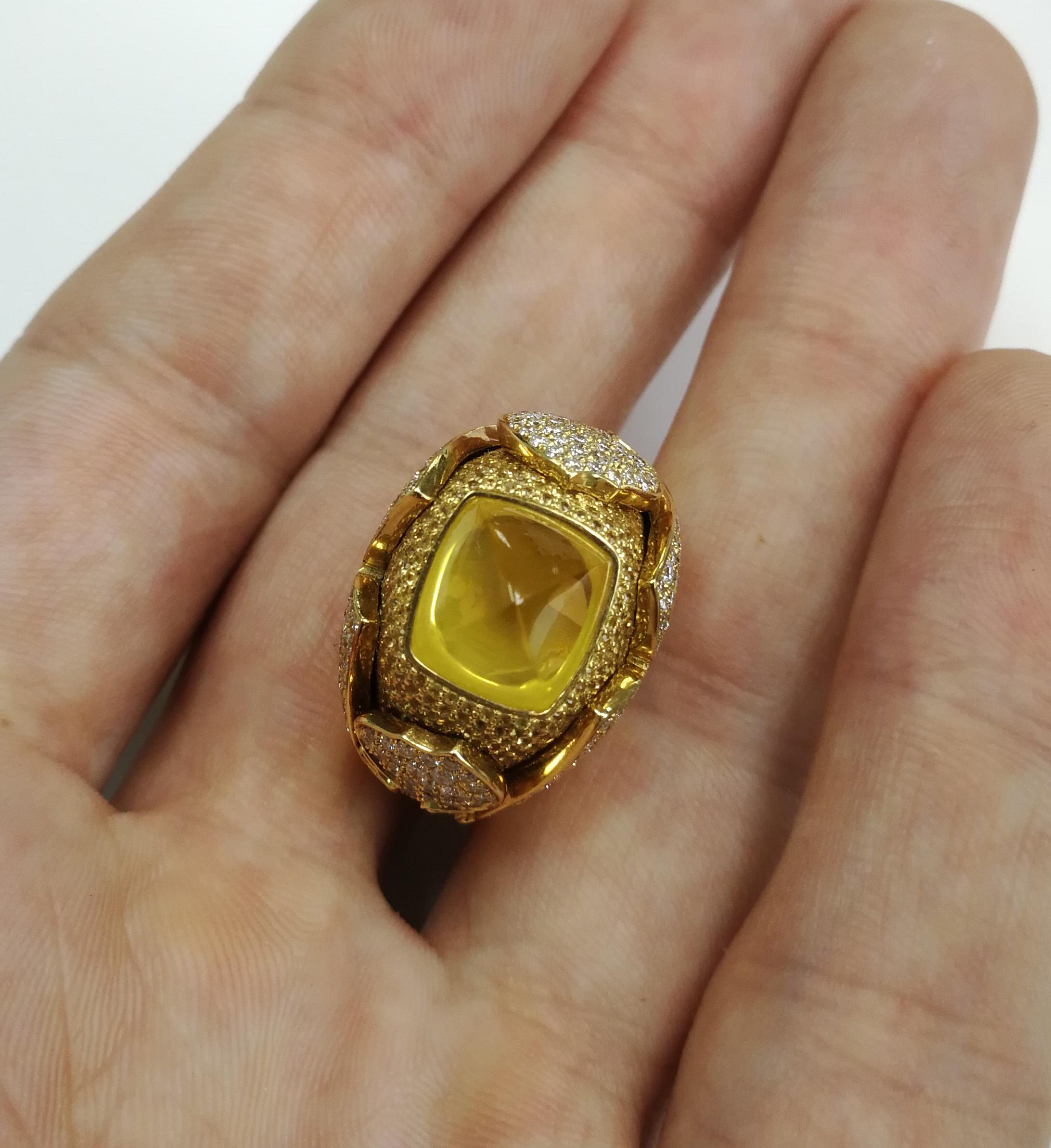 GRS Certified 6.45 Carat Yellow Sapphire Diamonds 18 Karat Yellow Gold Ring In New Condition For Sale In Bangkok, TH