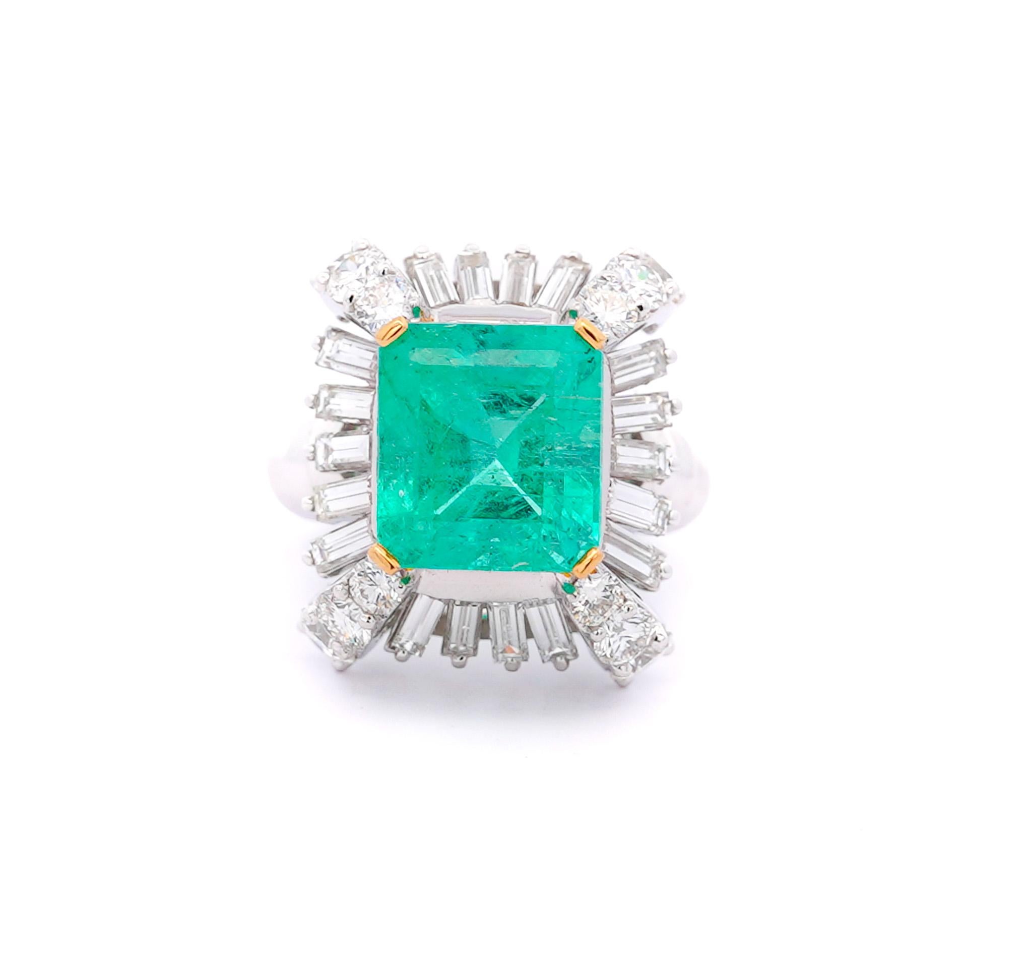 GRS Certified 6.78 Carat Colombian Emerald & Baguette Diamond Platinum Ring For Sale 6