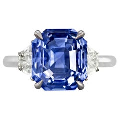 Platinring mit GRS-zertifiziertem 7.15 Karat blauem Saphir im Smaragdschliff und Diamant im Smaragdschliff