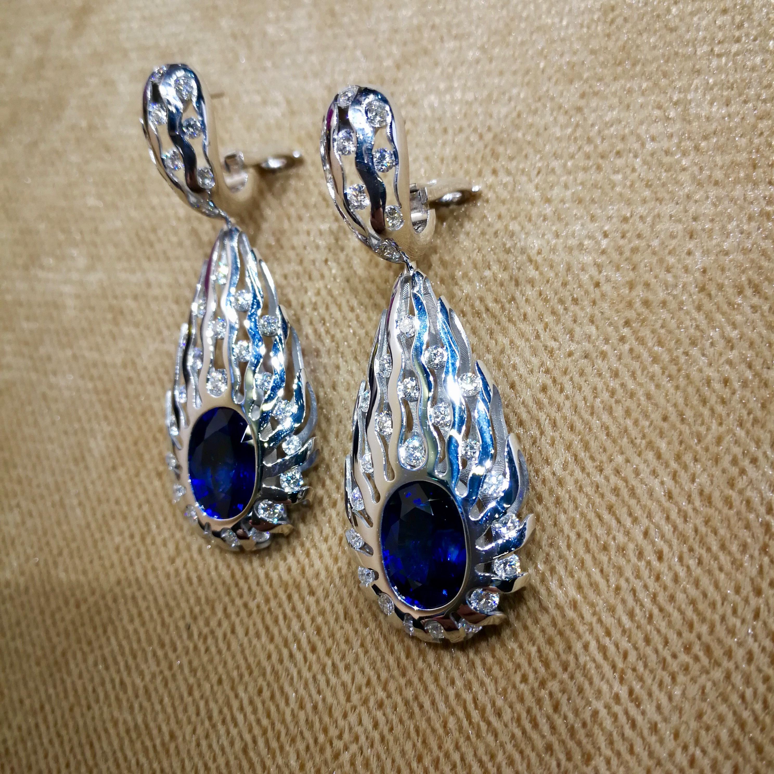 GRS-zertifizierte 8,03 Karat blaue Saphir-Diamanten 18 Karat Weißgold Ohrringe Damen im Angebot