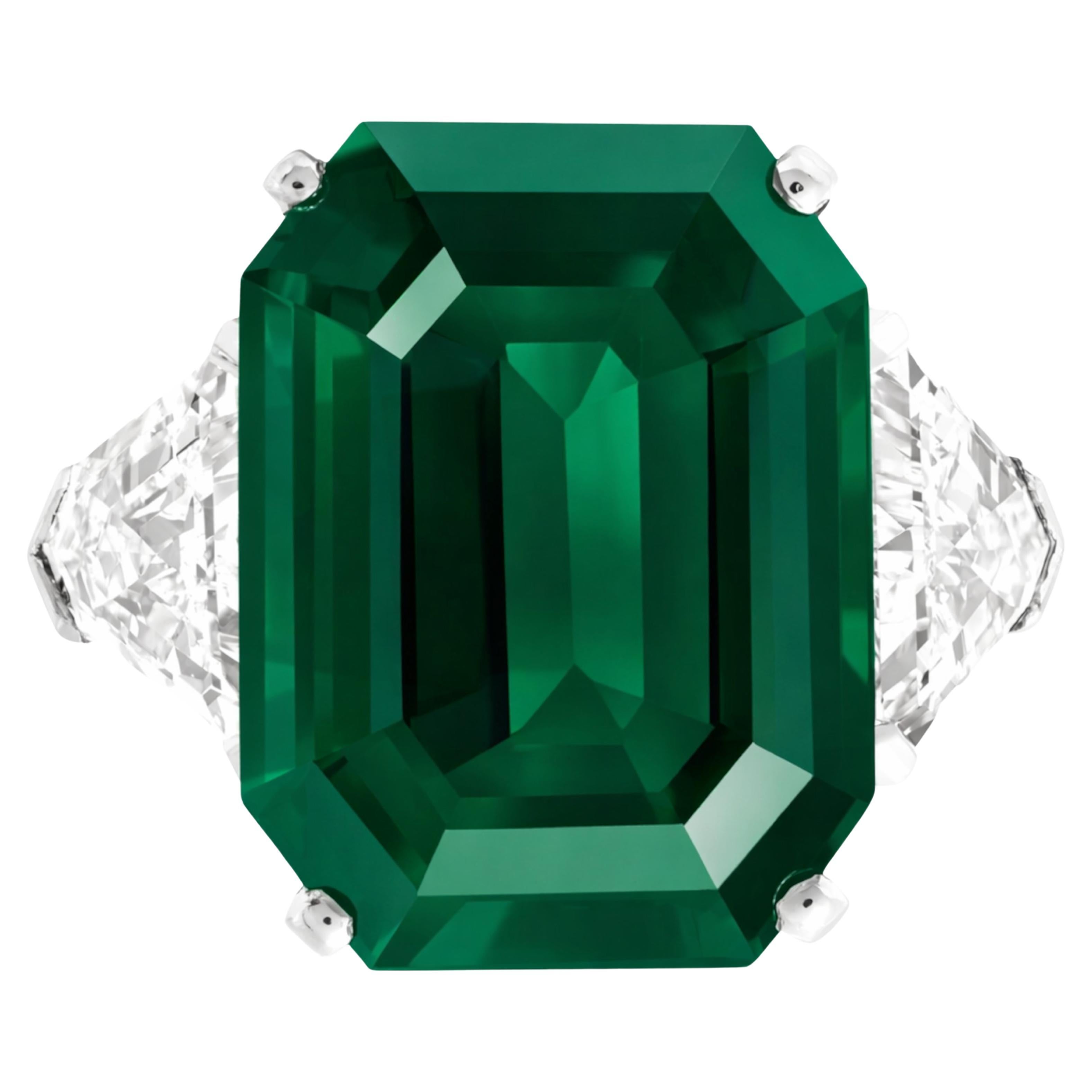 Bague avec émeraude verte certifiée GRS de 9 carats et diamant OIL insignifiant en vente