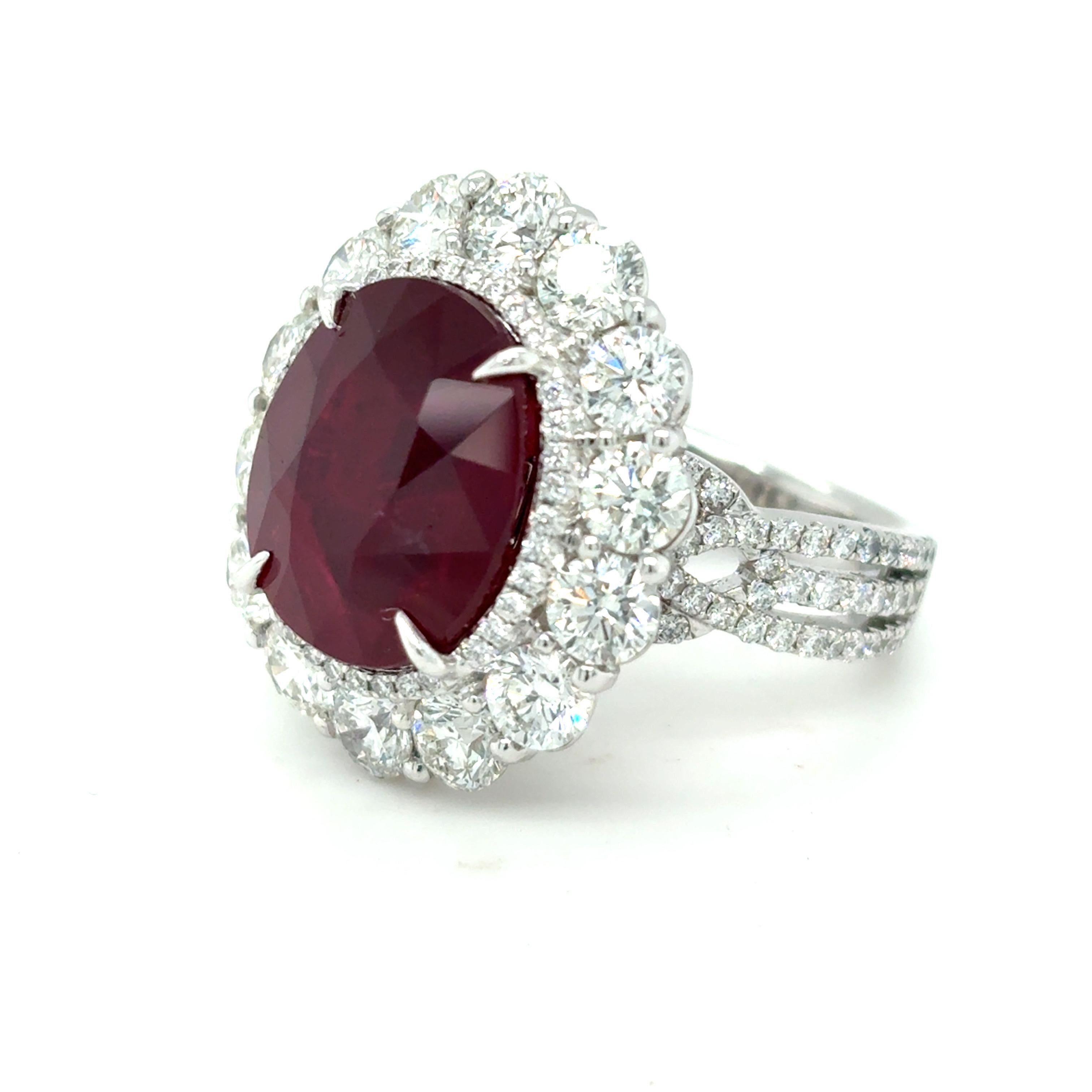 Women's GRS Certified 9.04 Carat Oval Cut Mozambique Ruby Diamond Cocktail Ring