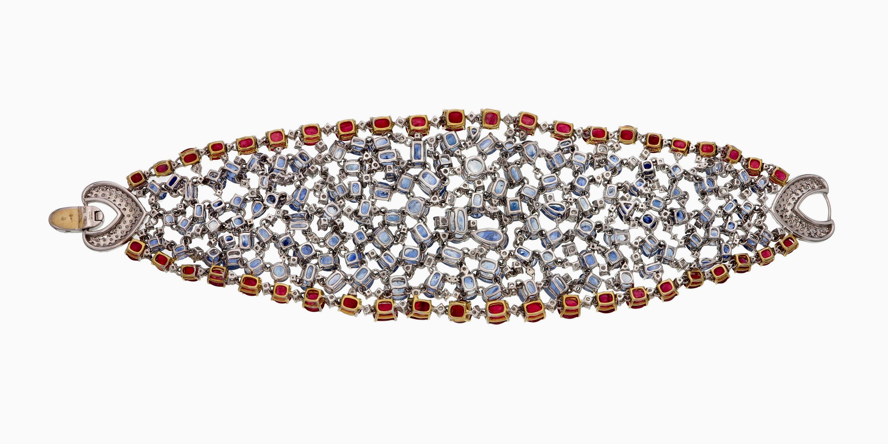 Brazalete de rubí de Birmania, zafiro y diamantes, certificado GRS, de 95,75 quilates, en oro de 18 quilates Corte oval en venta