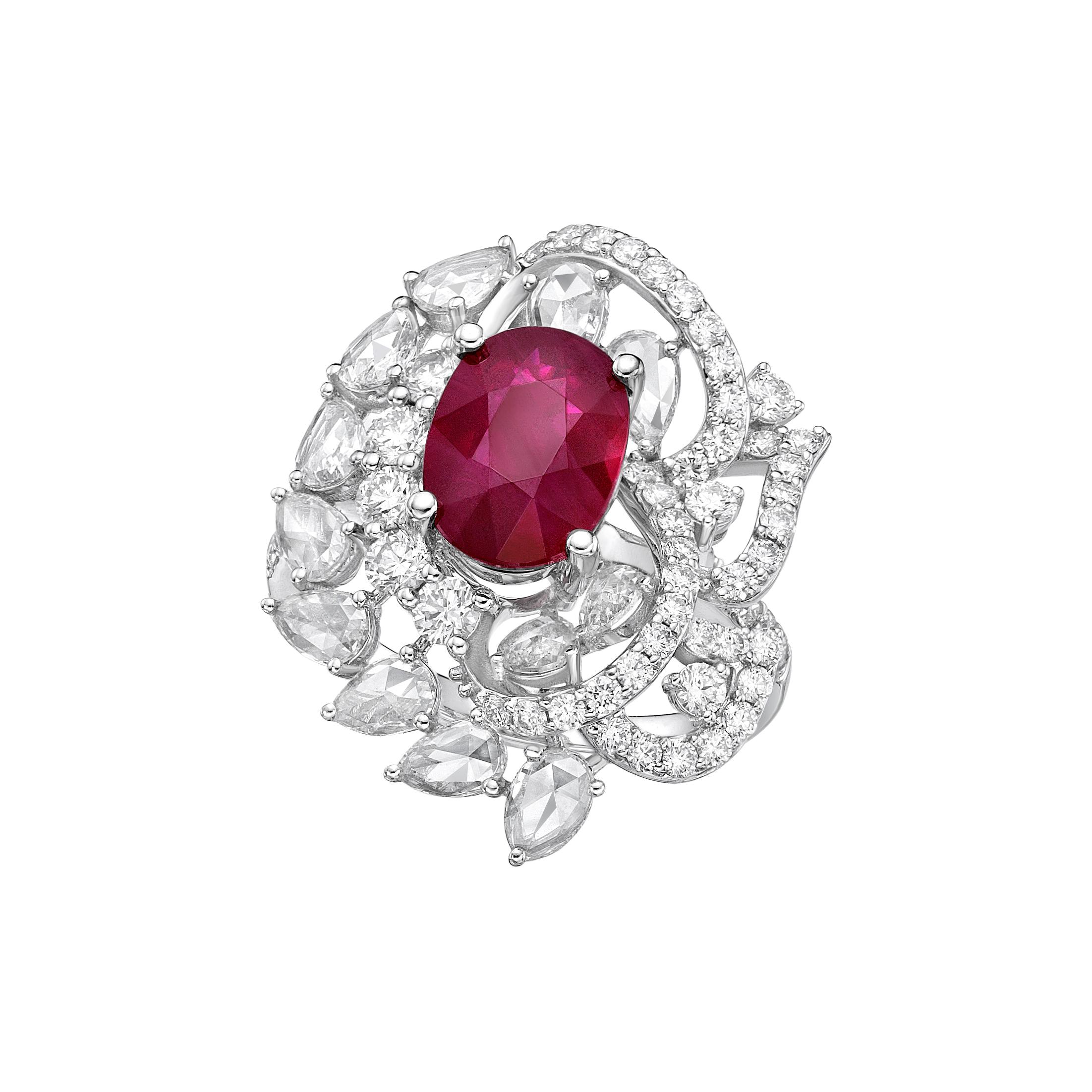 Contemporary GRS Certified Burma 3.04 Carat Pigeon's Blood Ruby and Diamond Ring