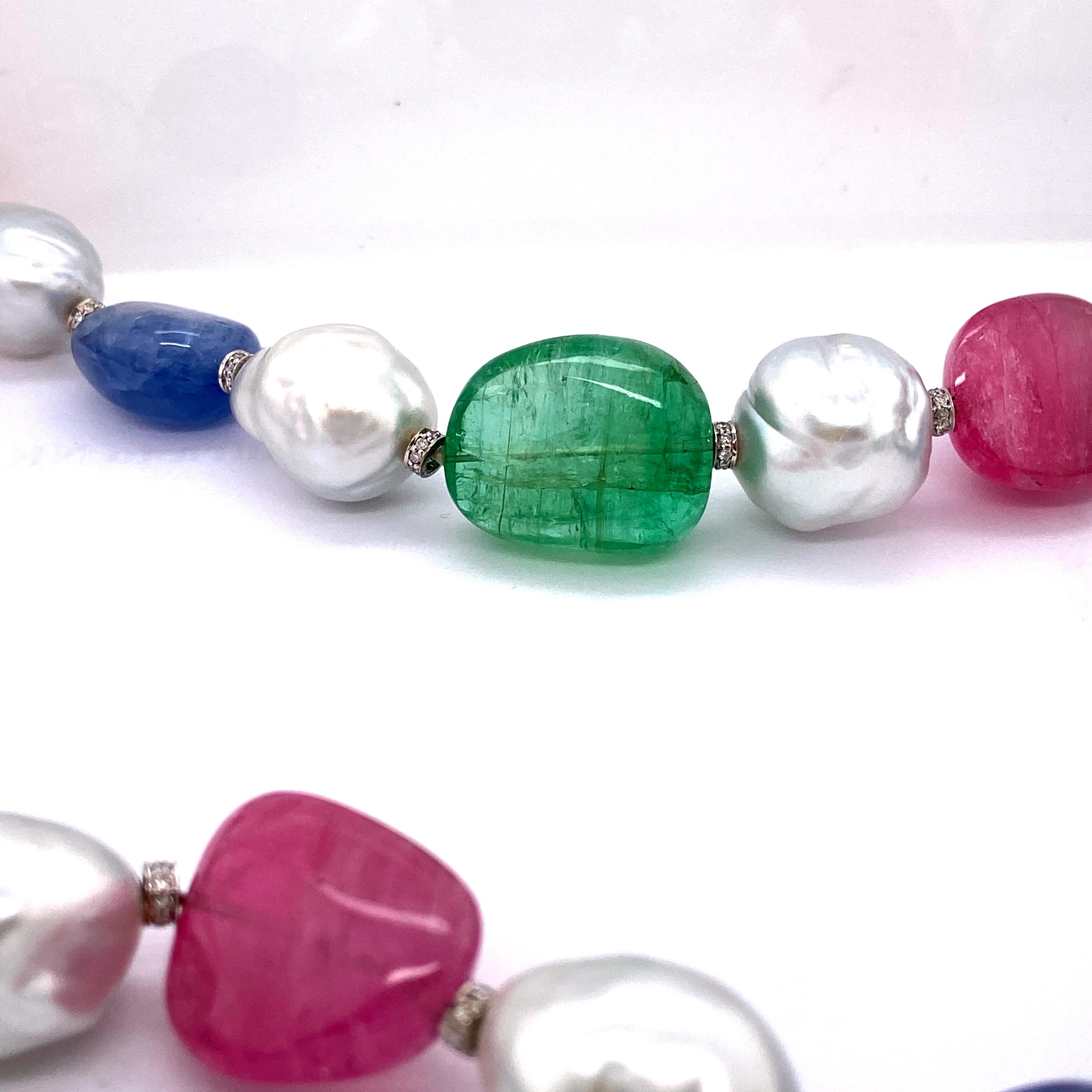 Halskette mit zertifiziertem Smaragd, birmanischem unerhitztem Saphir und rosa Turmalin (Zeitgenössisch) im Angebot