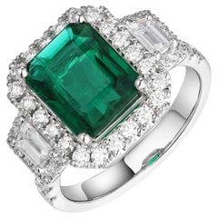 GRS Certified Ladies Statement 3.38ct Zambian Emerald, Cut Emerald Diamond Ring