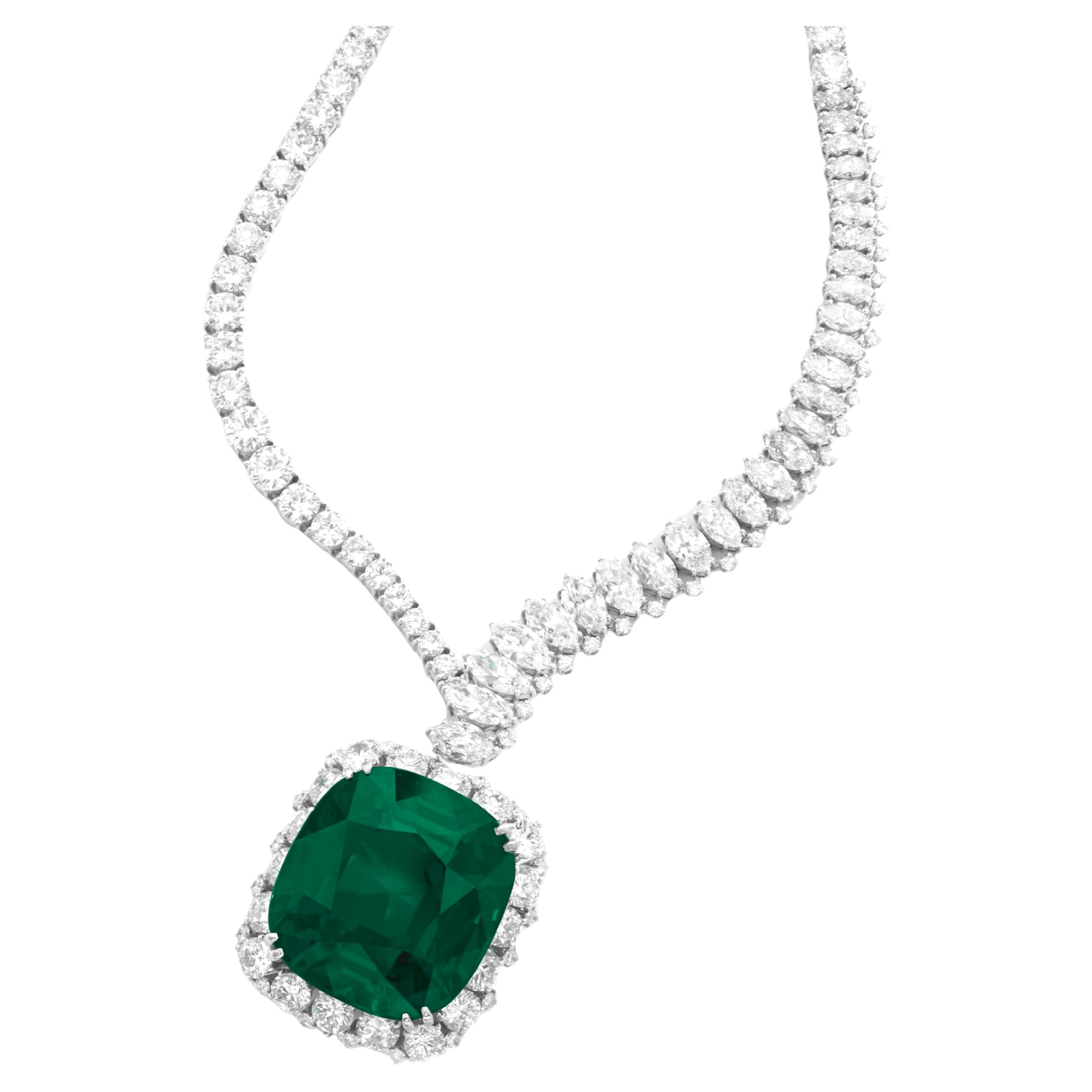 GRS Certified Minor Oil 19 Ct. Green Emerald Diamond Necklace In New Condition For Sale In Chicago, IL