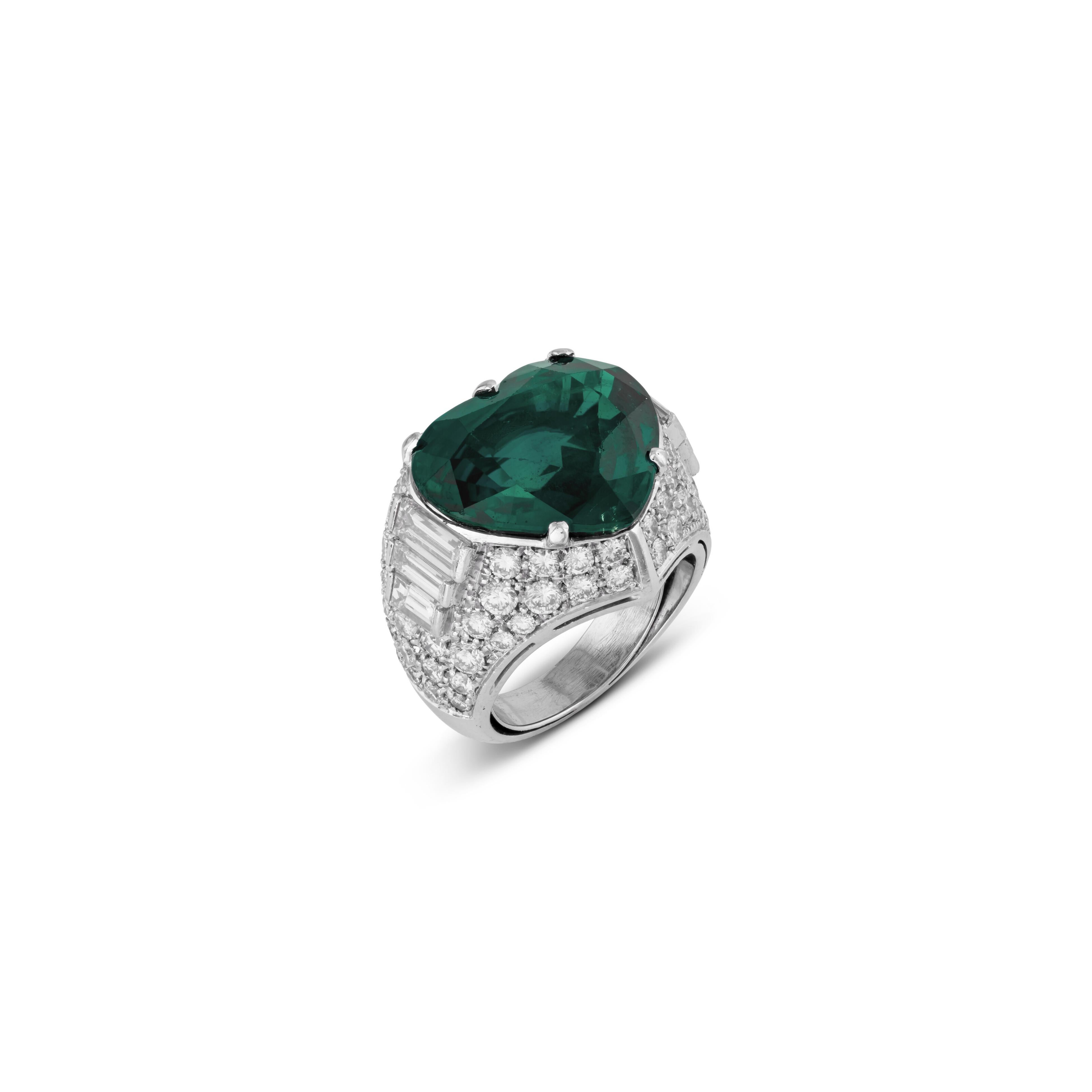 Contemporary GRS Certified Minor Oil Vivid Green 8.58 Carat Heart Shape Emerald Ring For Sale
