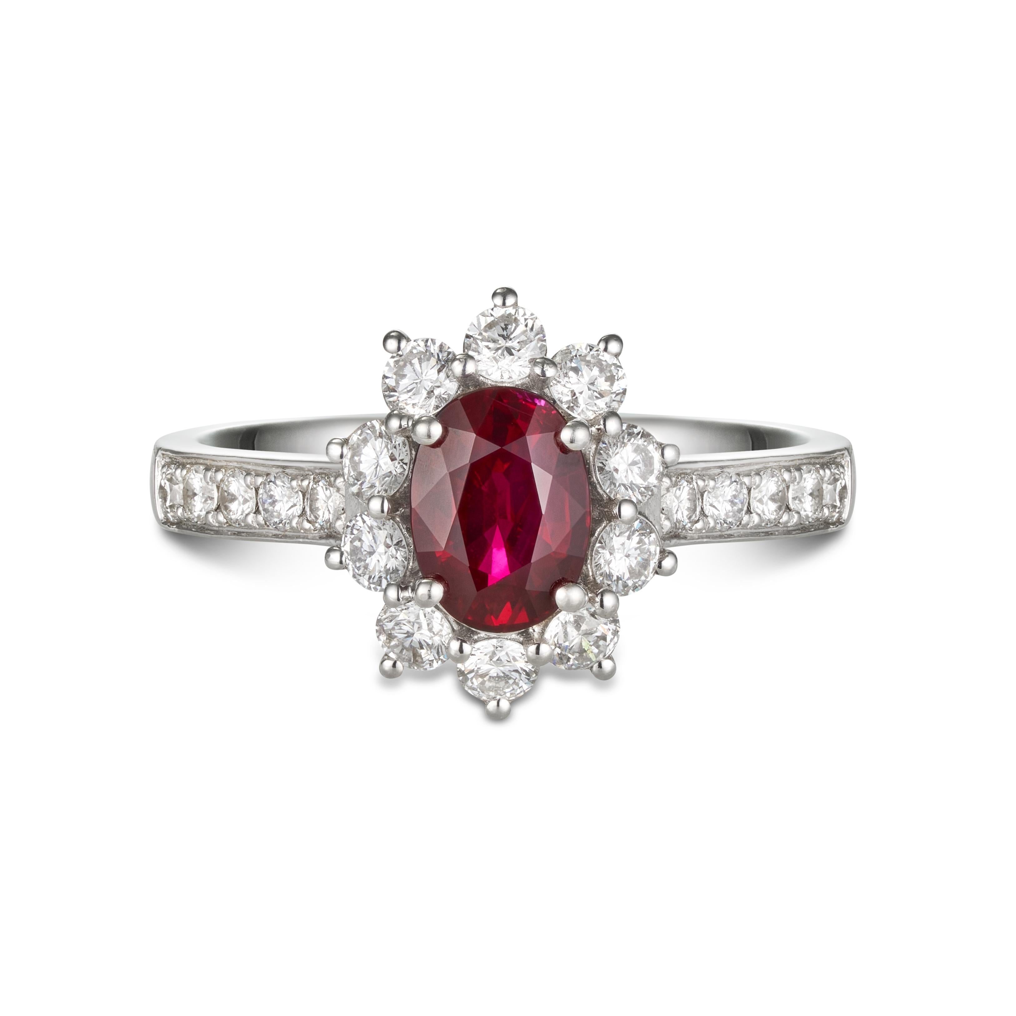 GRS-zertifizierter burmesischer Rubin-Diamantring – „Pigeonblut“ Vivid Red  im Zustand „Neu“ im Angebot in London, GB