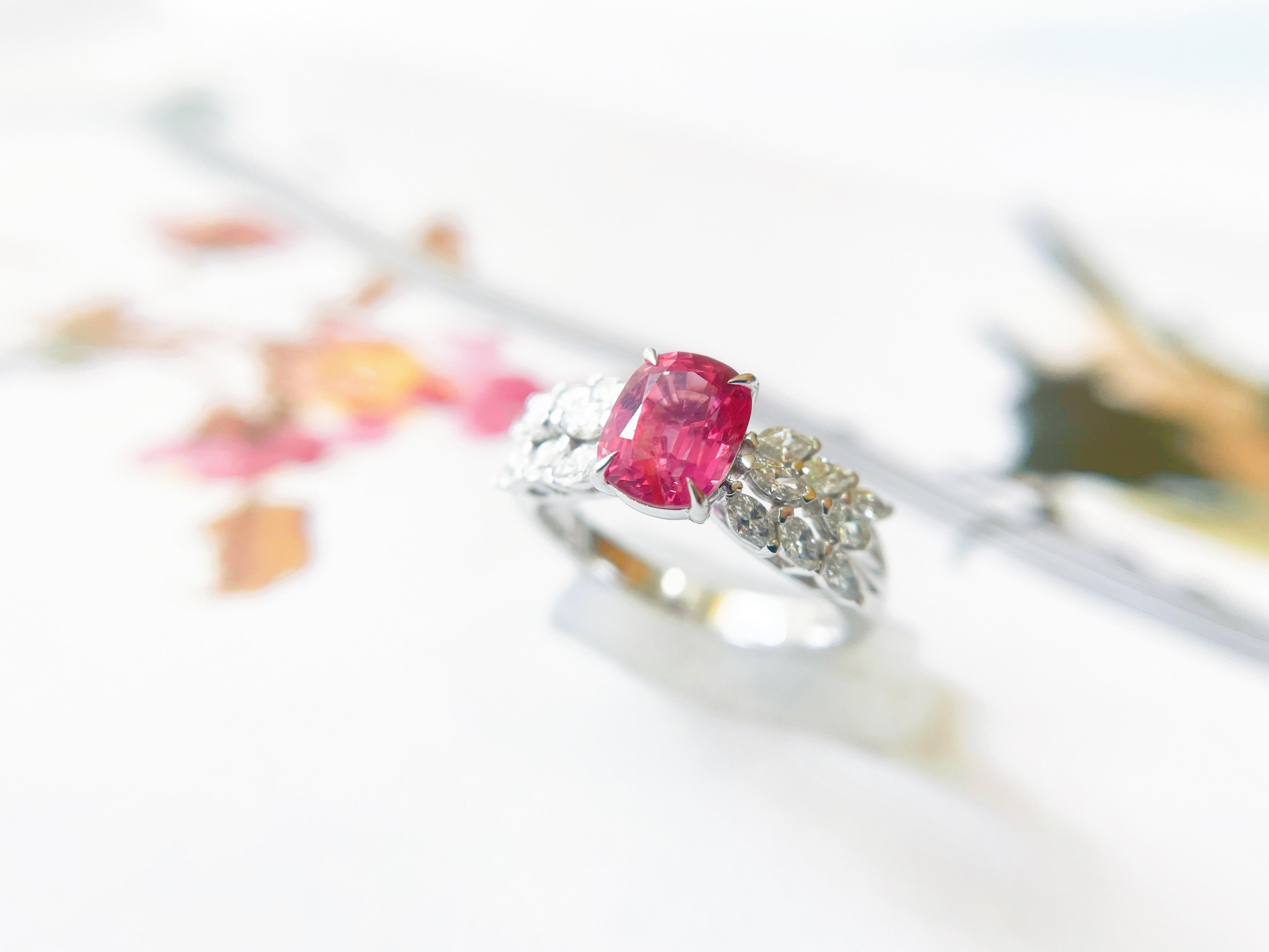 GRS Certified Natural Mahenge Spinel Diamond Ring in 18K White Gold For Sale 8