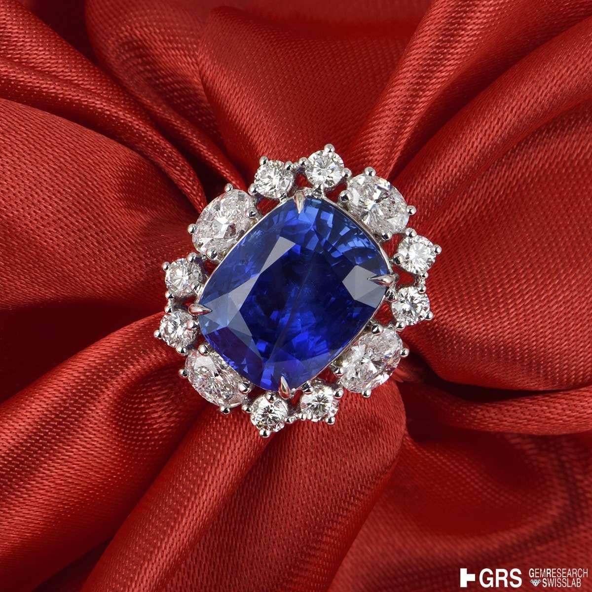 GRS Certified Natural SriLankan Cornflower Blue Sapphire Ring 4