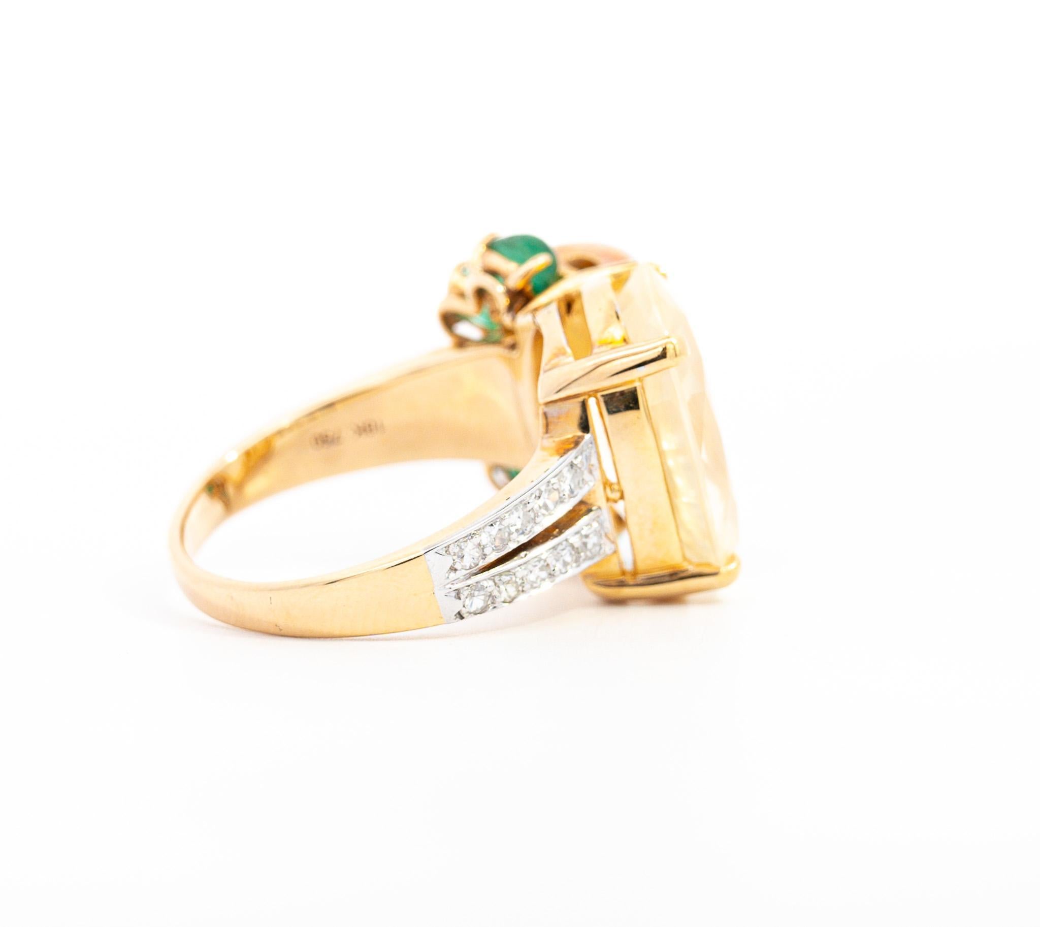 GRS-zertifizierter unbehandelter 12,61 Karat ovaler gelber Saphir & Smaragd Floral-Ring im Zustand „Hervorragend“ im Angebot in Miami, FL