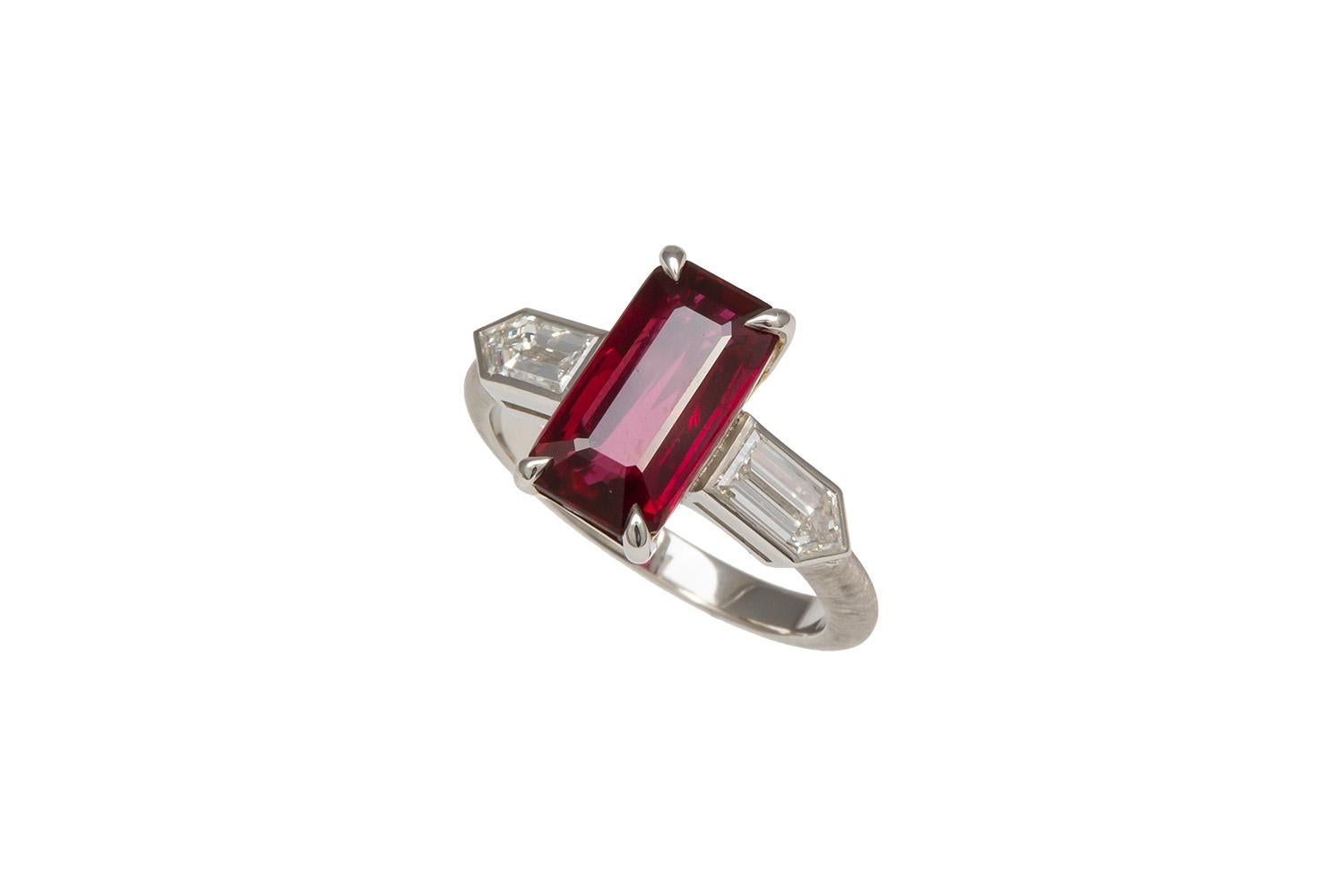 Art Deco GRS Certified Platinum Pigeon Blood Ruby and Diamond Ring 4.00 Carat