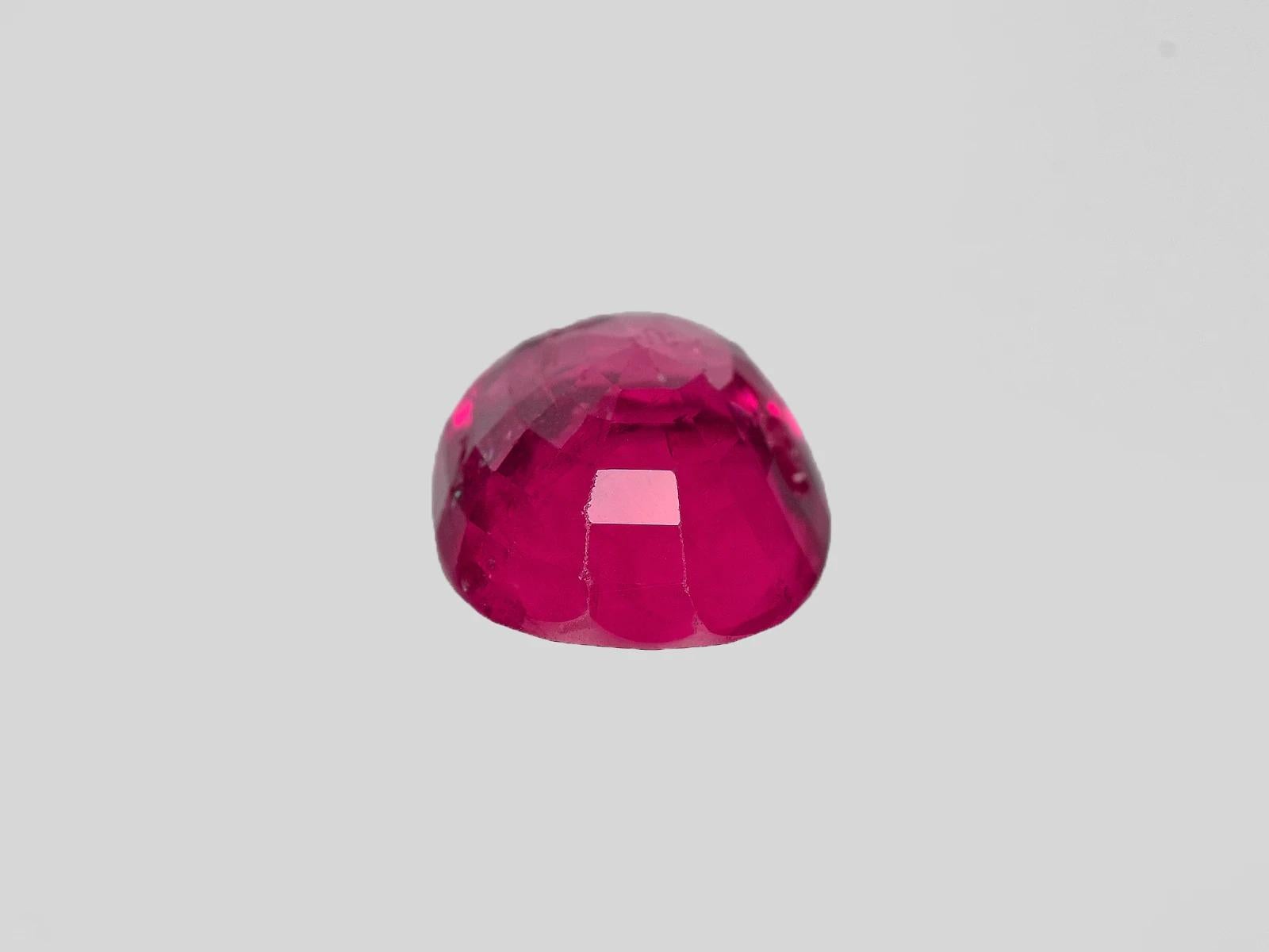 Behold the mesmerizing allure of this unblemished treasure—a breathtaking 3-carat Oval Ruby from Mozambique, untouched by any treatment, cradled within the embrace of solid platinum and 18-carat yellow gold.

Expertly set in a fusion of luxurious