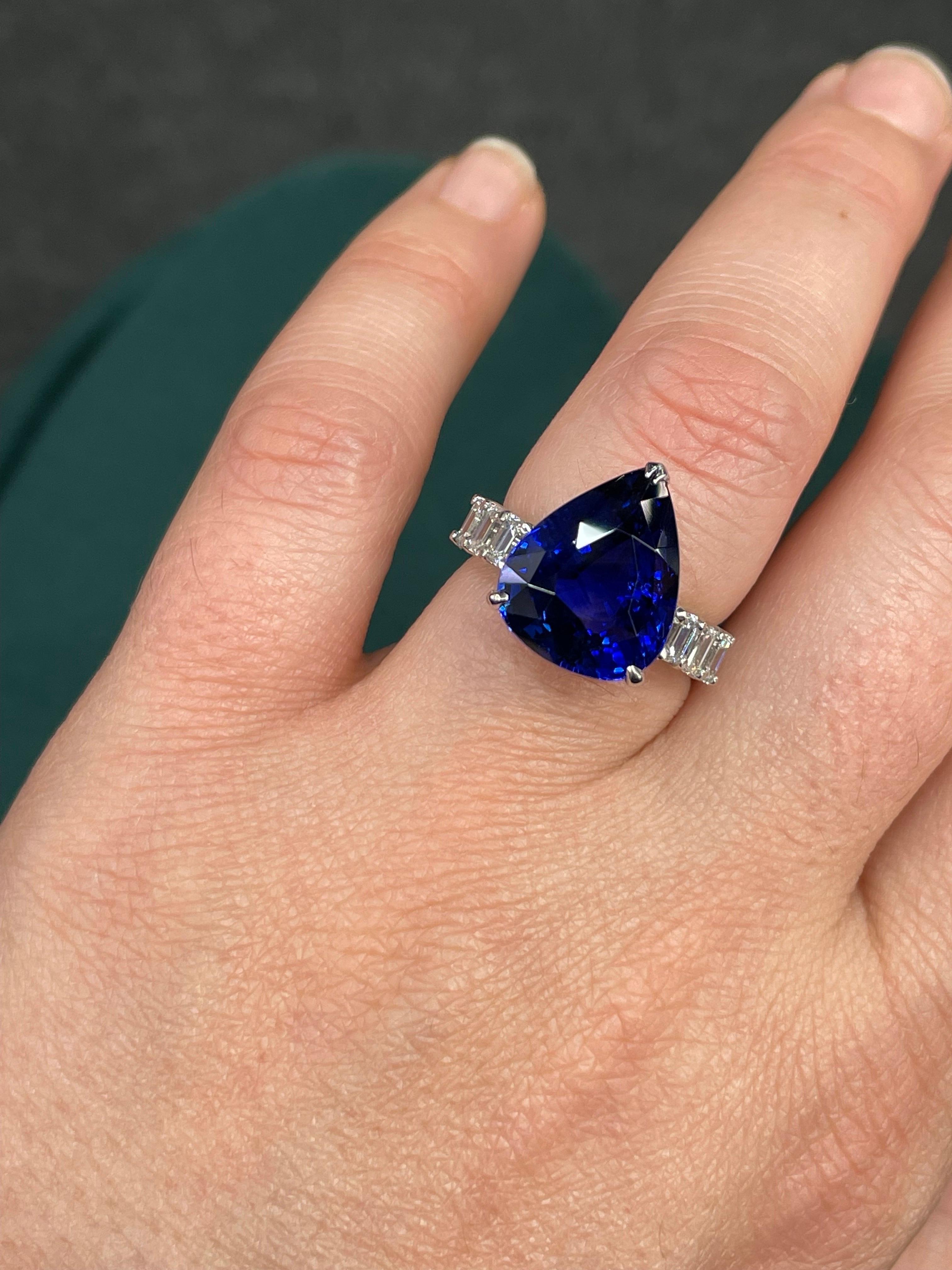 Women's GRS Certified Vivid Blue Pear Shape Sapphire & Emerald Diamond Ring 11.65 Carats For Sale
