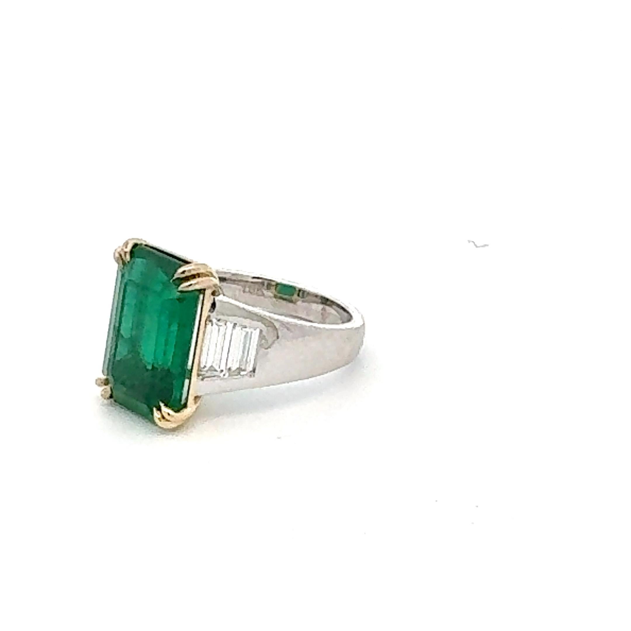 Contemporary GRS Certified Zambian Emerald Diamond Ring 6.05 carat