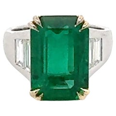 Anello con diamante smeraldo dello Zambia certificato GRS da 6,05 carati