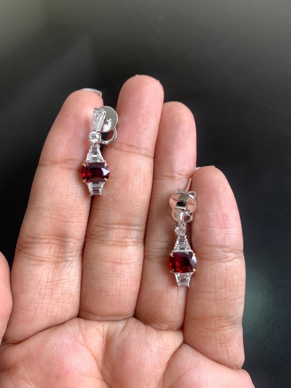 Donna Orecchini di diamanti e rubini di sangue di piccione di Birmania certificati GRS da 2,37 carati in WG 18k in vendita