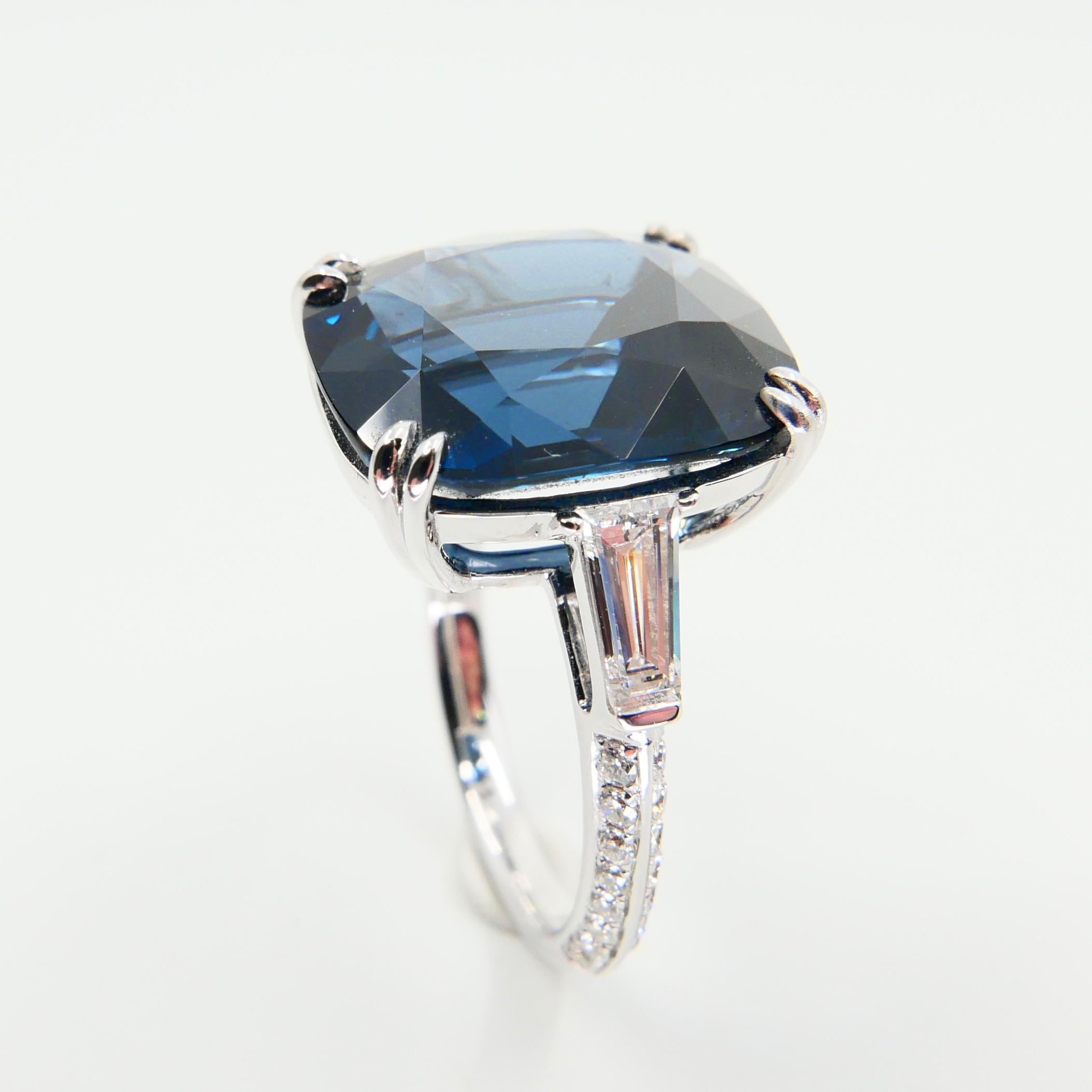Important Certified 10.10 Carat Cobalt Spinel Diamond Cocktail Ring. Exquisite. 4