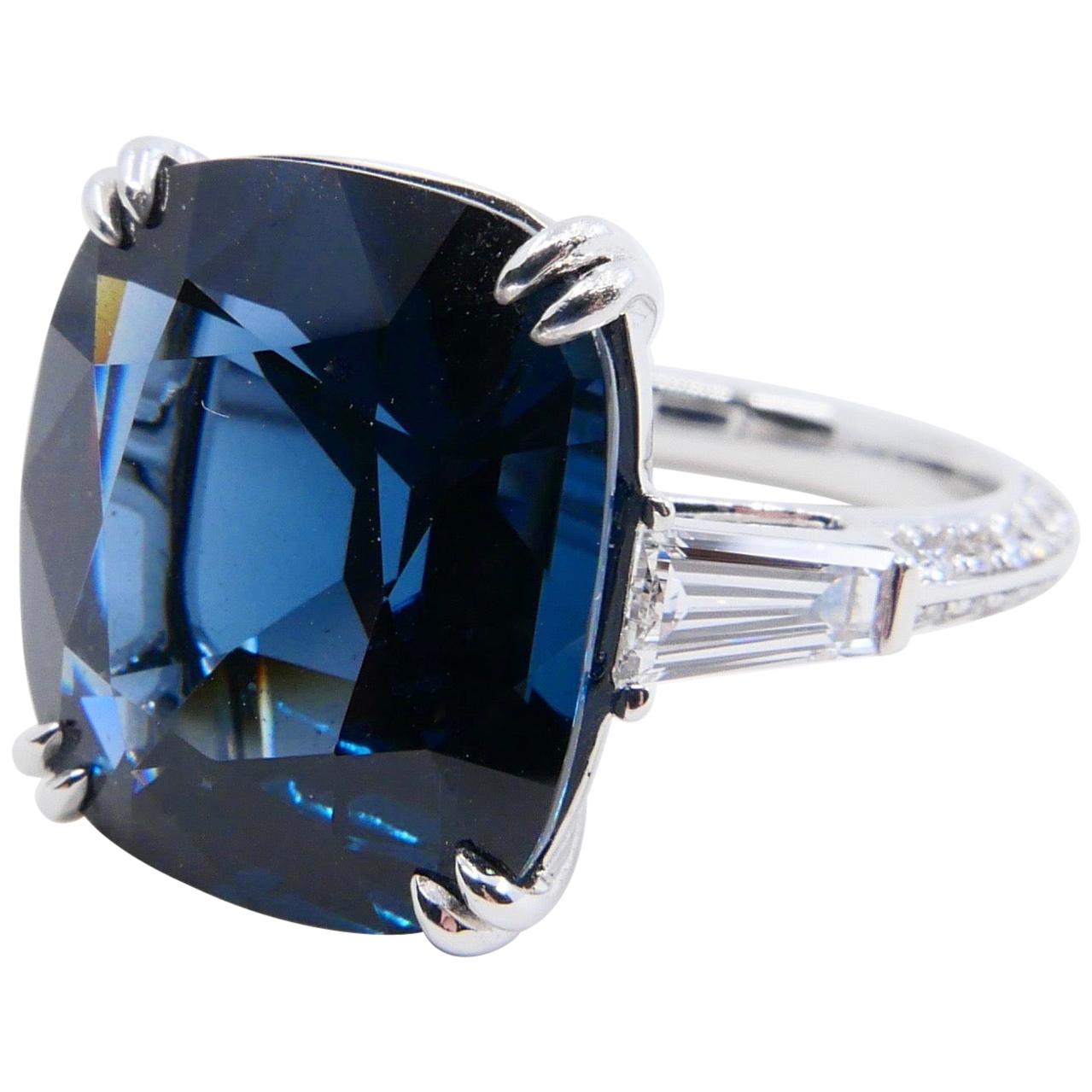 Important Certified 10.10 Carat Cobalt Spinel Diamond Cocktail Ring. Exquisite. 1